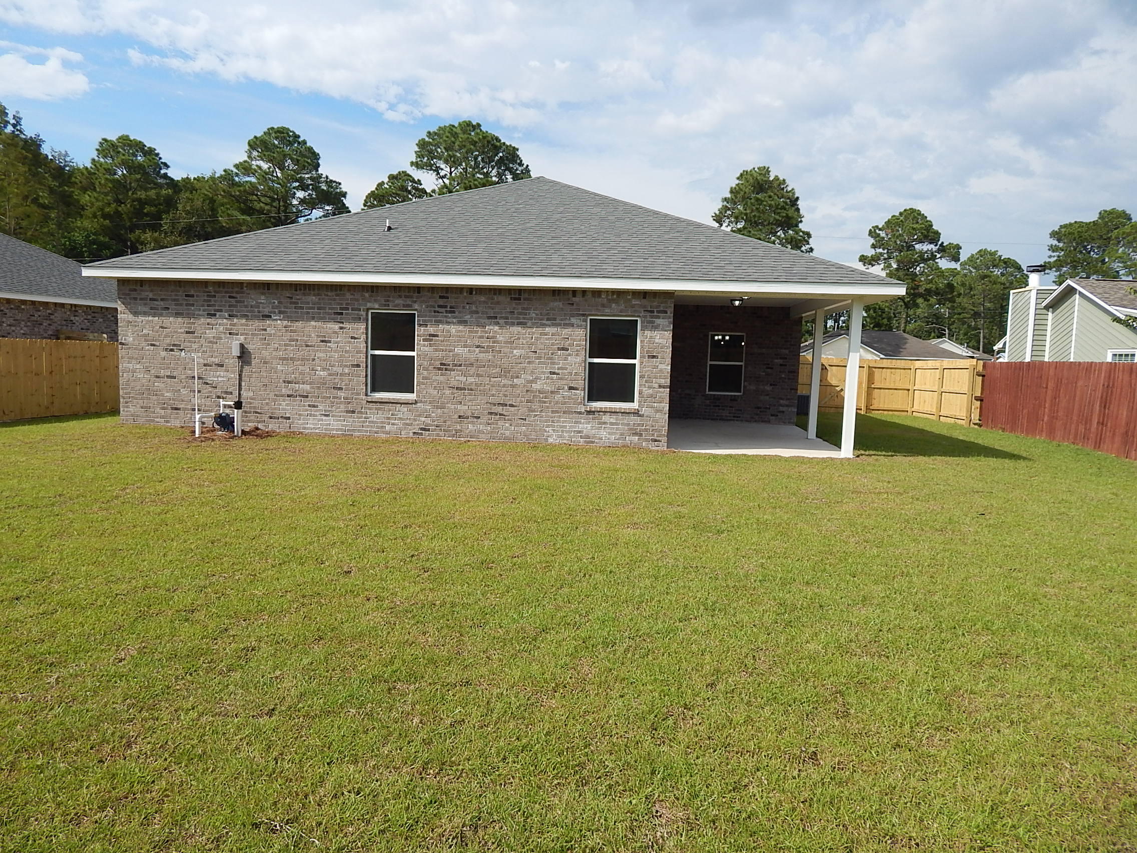 WYNNEHAVEN BCH EST - Residential