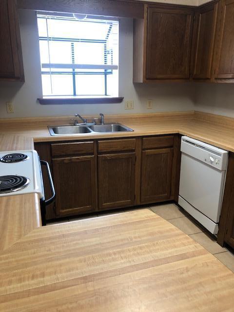 Bell Brook Estates 1st Addn - Residential