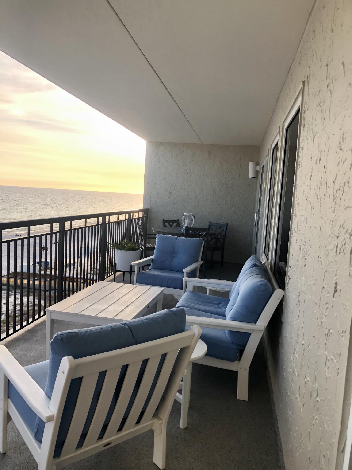 ISLAND ECHO CONDO - Residential