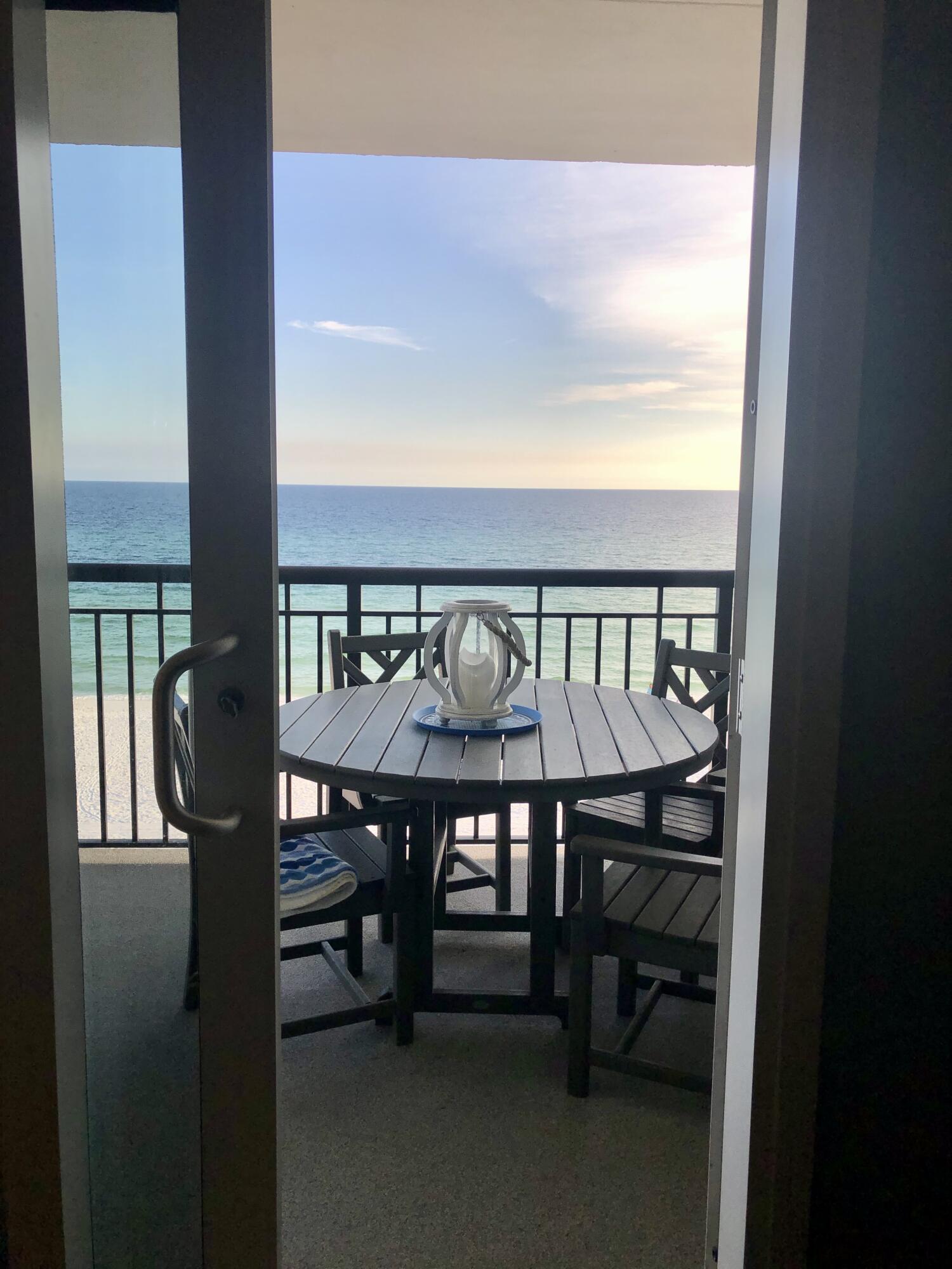 ISLAND ECHO CONDO - Residential