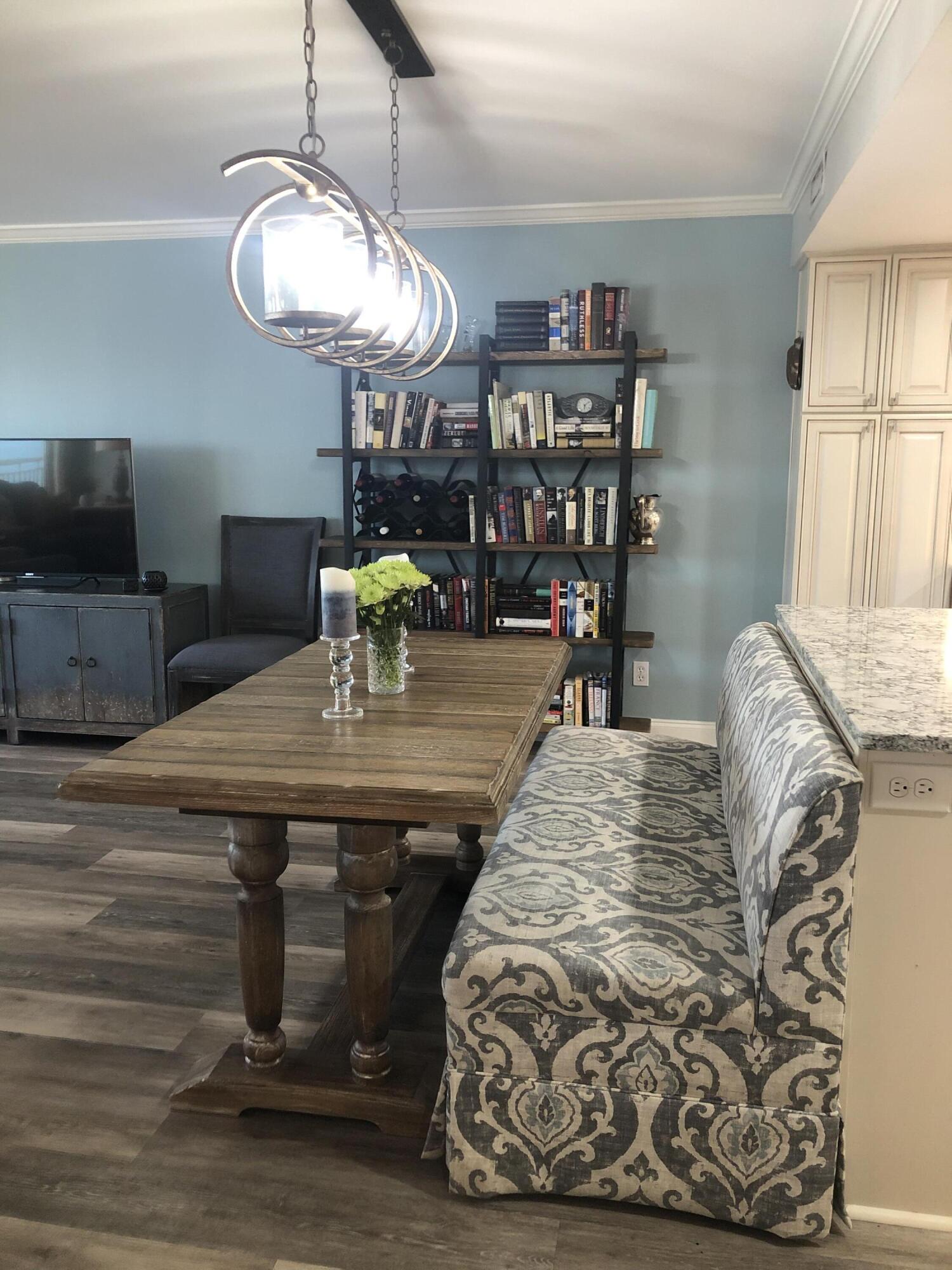 ISLAND ECHO CONDO - Residential