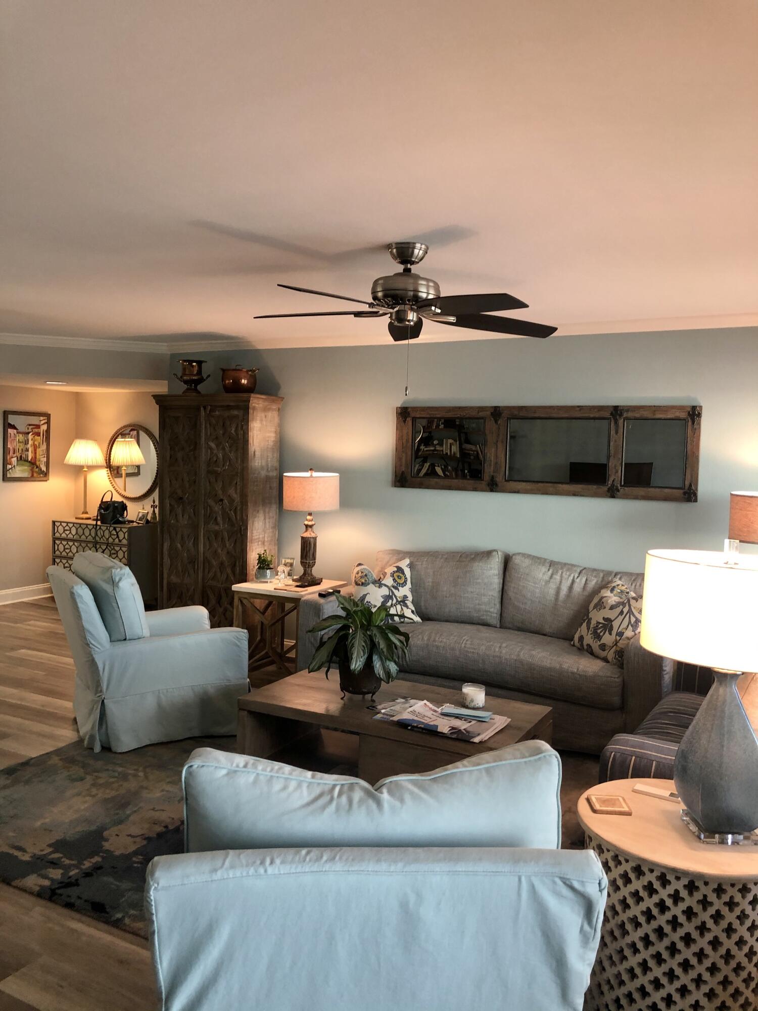 ISLAND ECHO CONDO - Residential