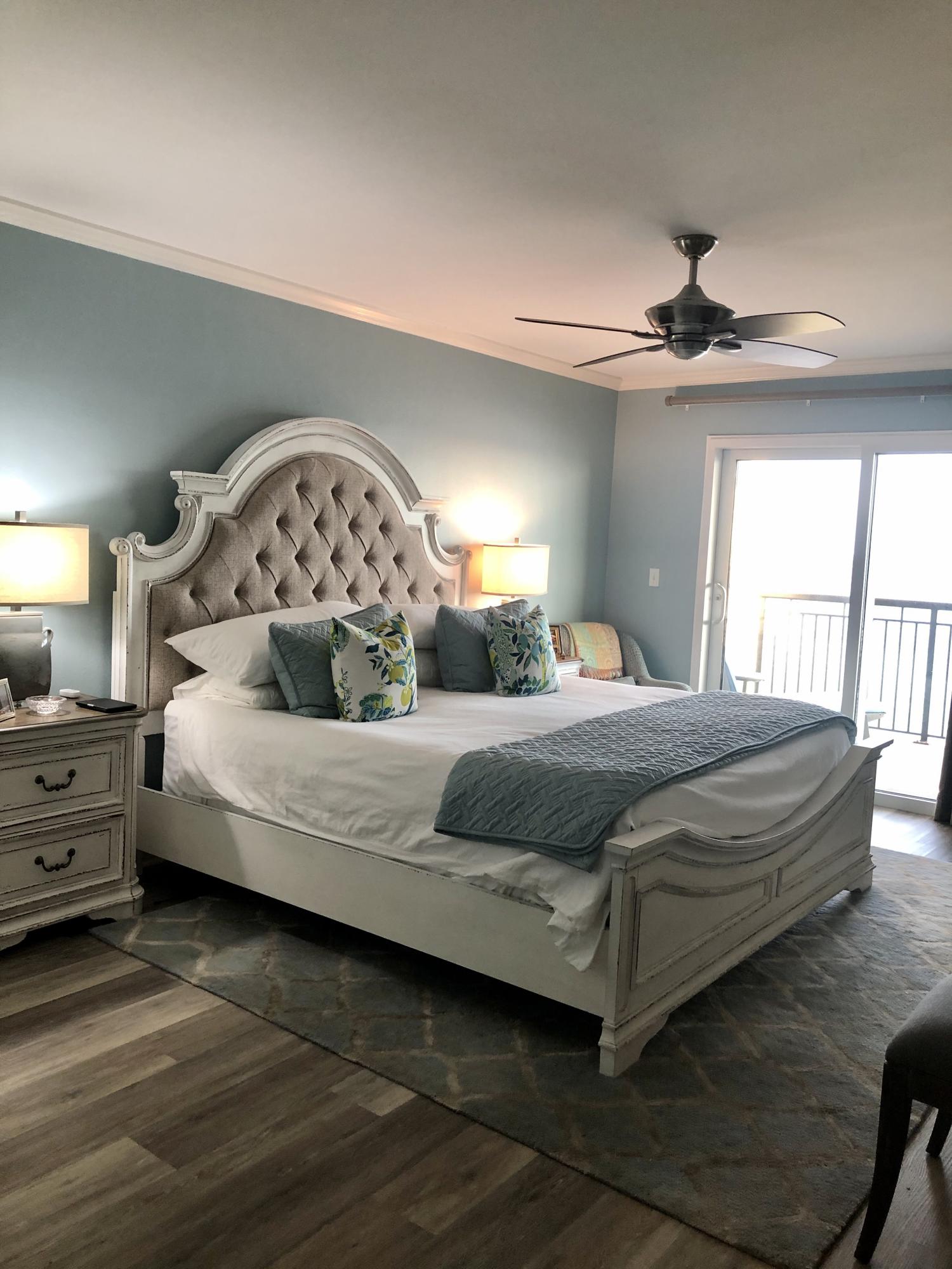 ISLAND ECHO CONDO - Residential