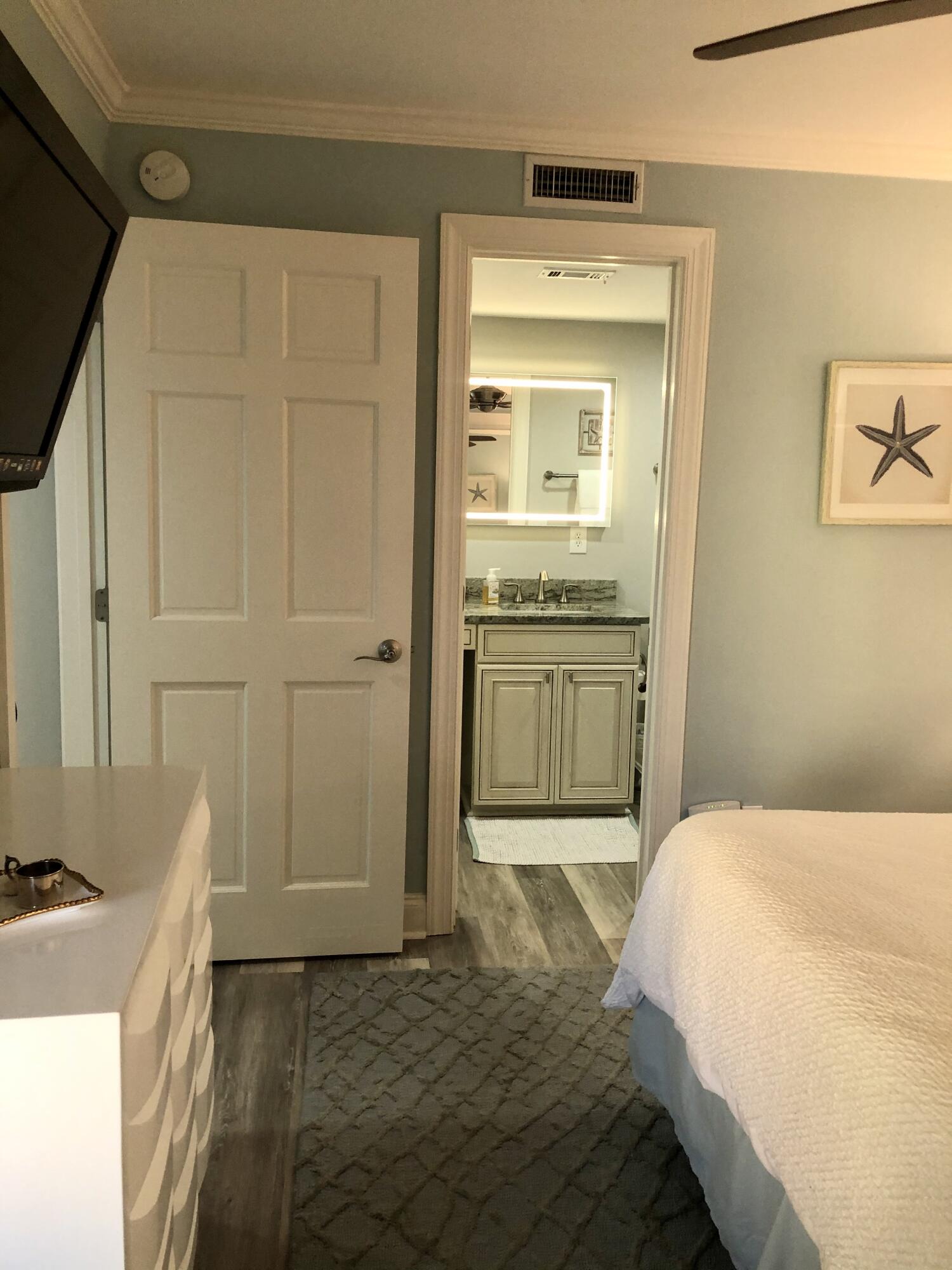 ISLAND ECHO CONDO - Residential