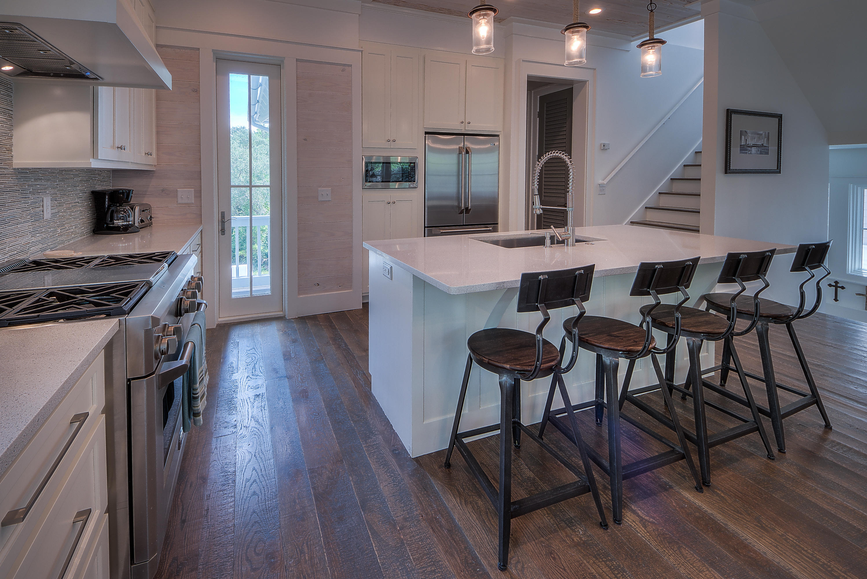 SEANEST VILLAGE - Residential