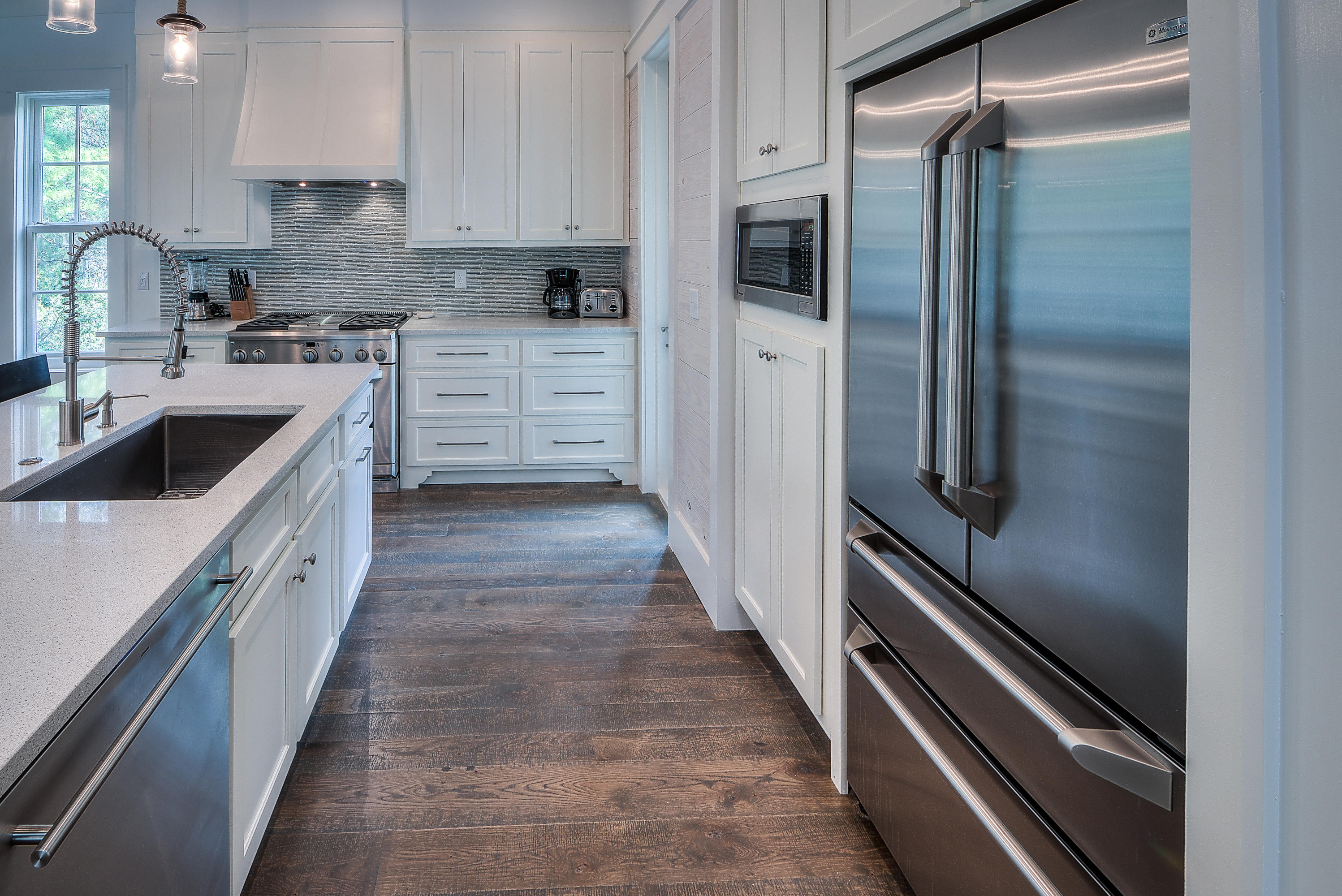 SEANEST VILLAGE - Residential