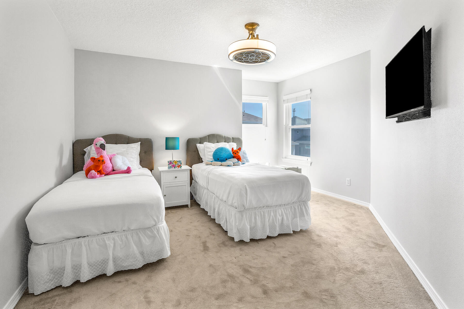 AVALON BEACH ESTATES - Residential