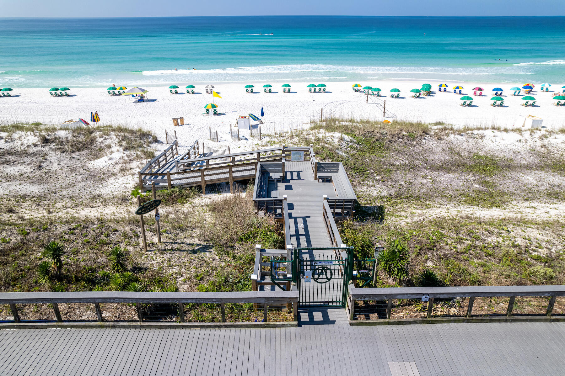 AVALON BEACH ESTATES - Residential