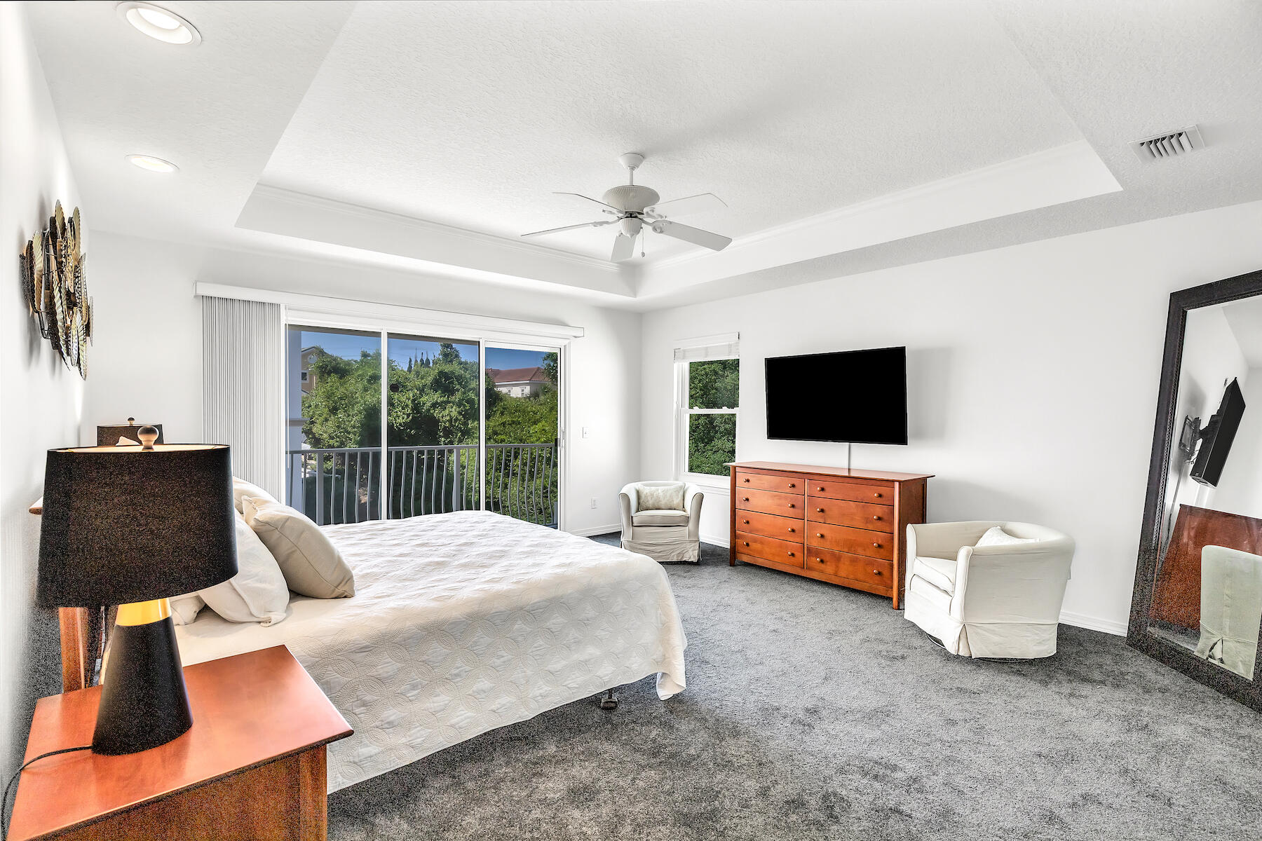 AVALON BEACH ESTATES - Residential