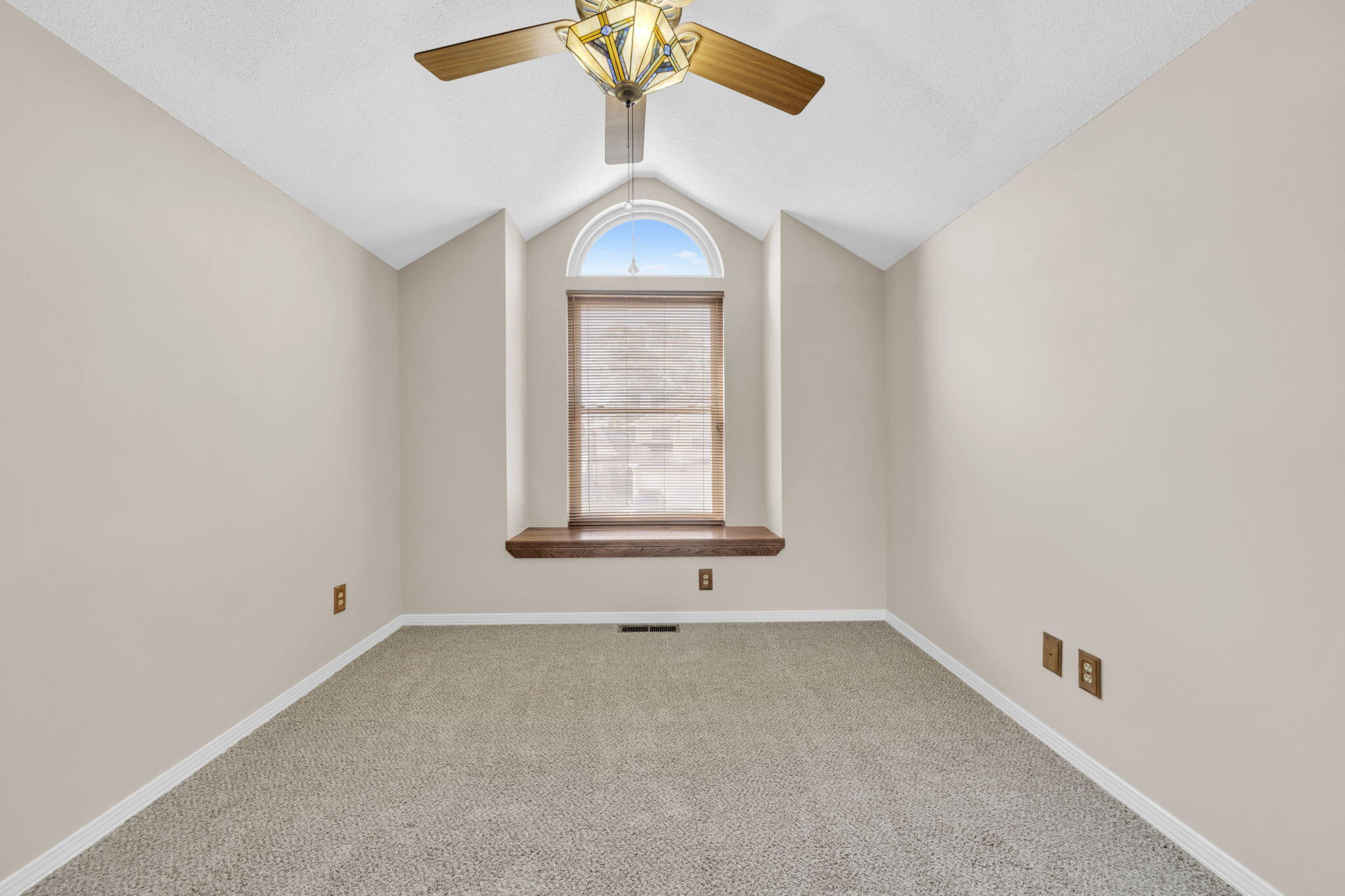 CROSSWINDS 1ST ADDN - Residential