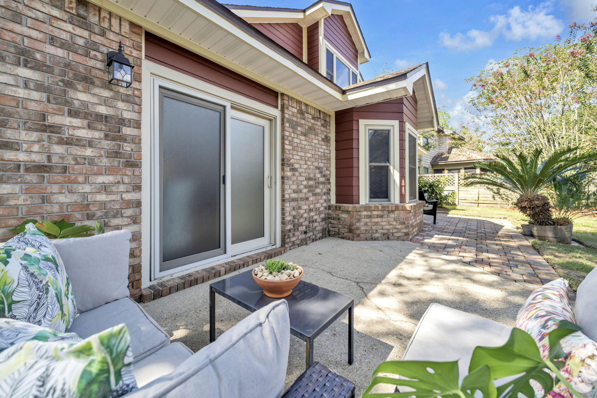 CROSSWINDS 1ST ADDN - Residential