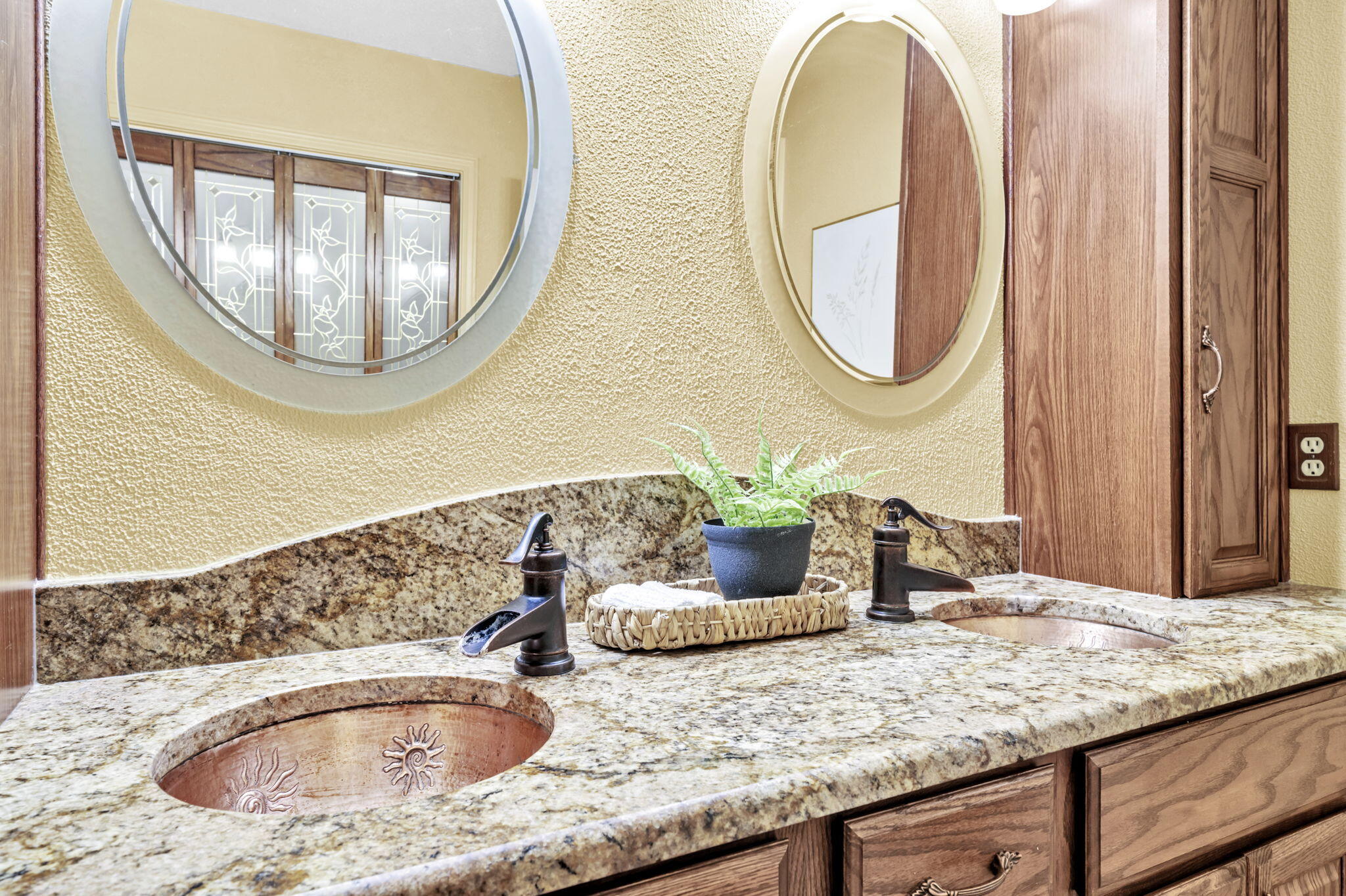 CROSSWINDS 1ST ADDN - Residential