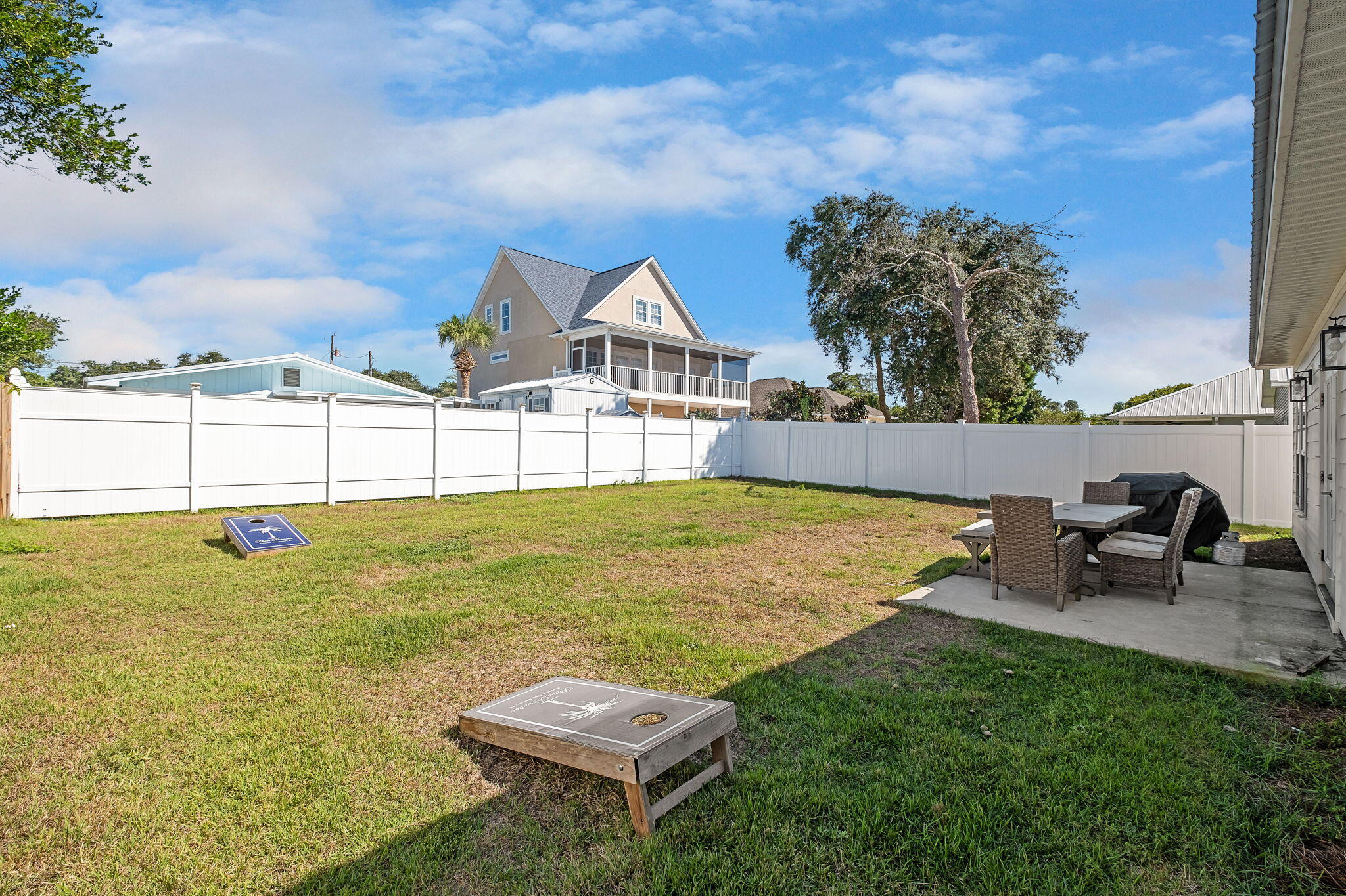 RIVIERA BEACH - Residential