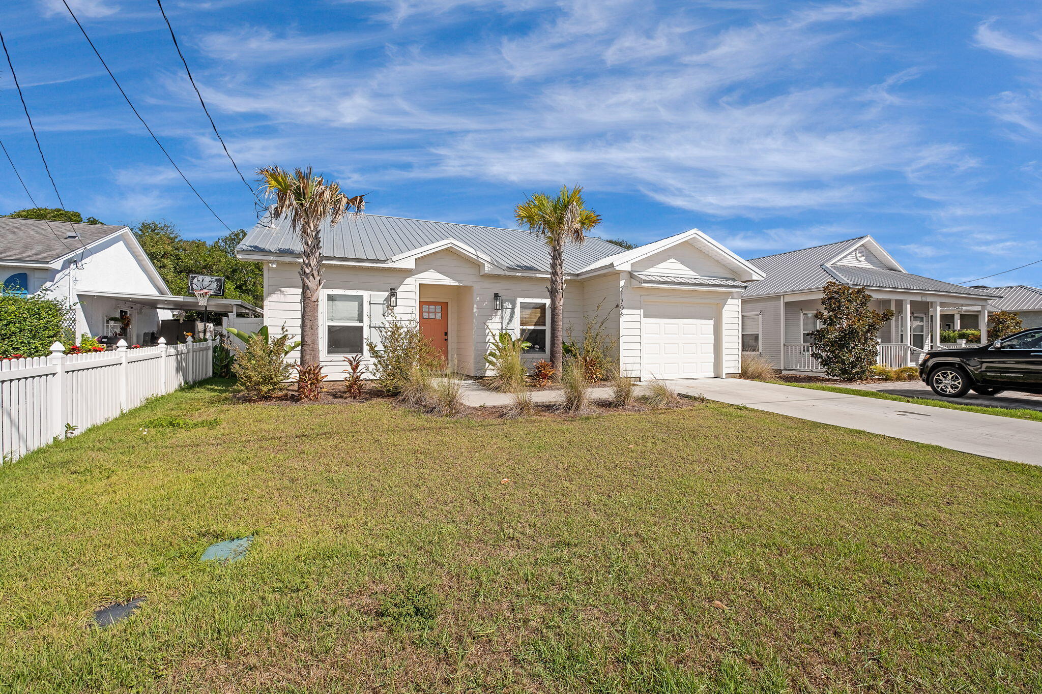 RIVIERA BEACH - Residential