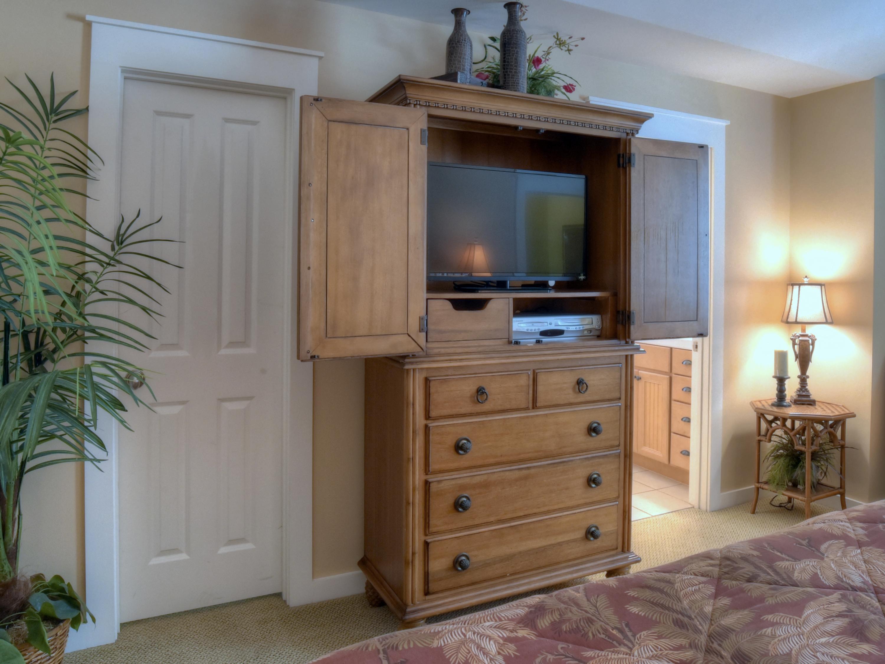 LAUREL GROVE - Residential