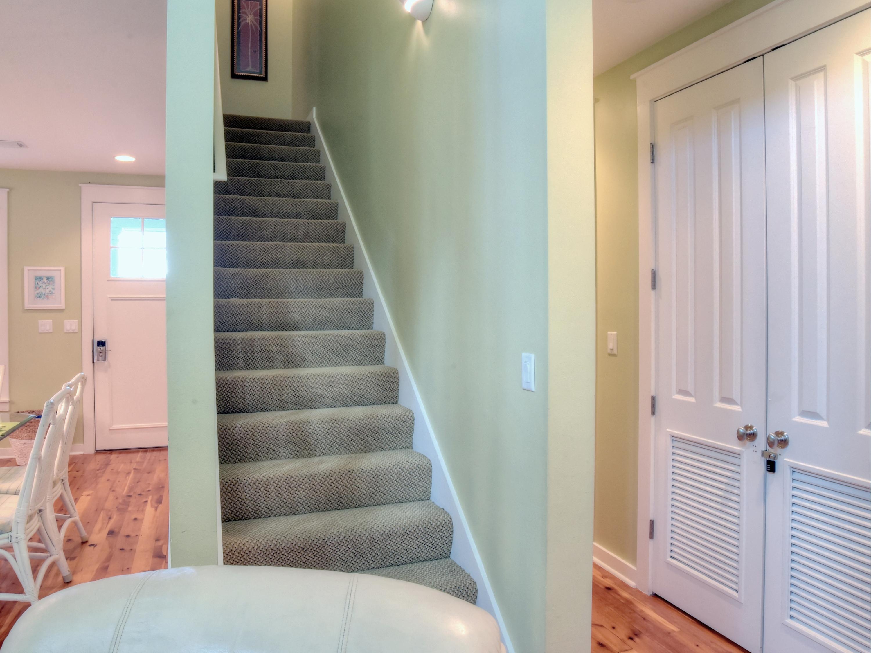 LAUREL GROVE - Residential