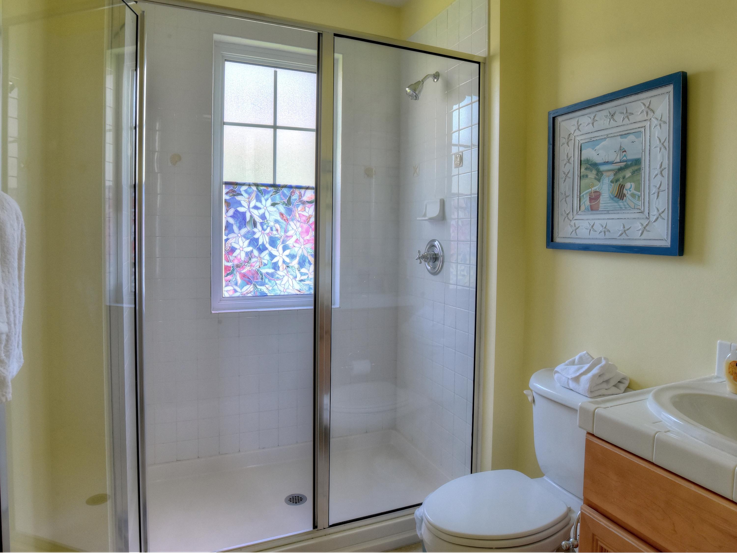 LAUREL GROVE - Residential