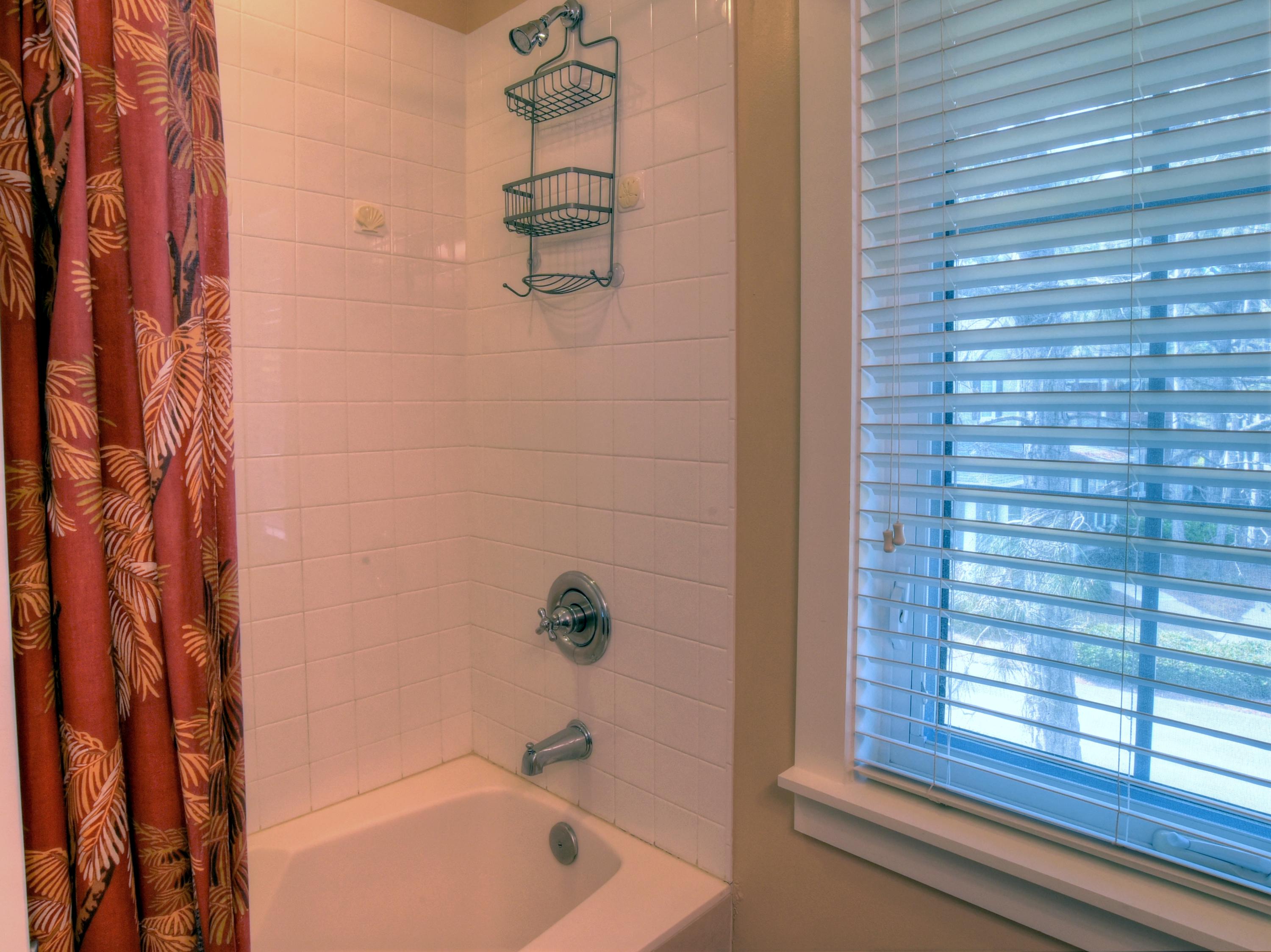 LAUREL GROVE - Residential