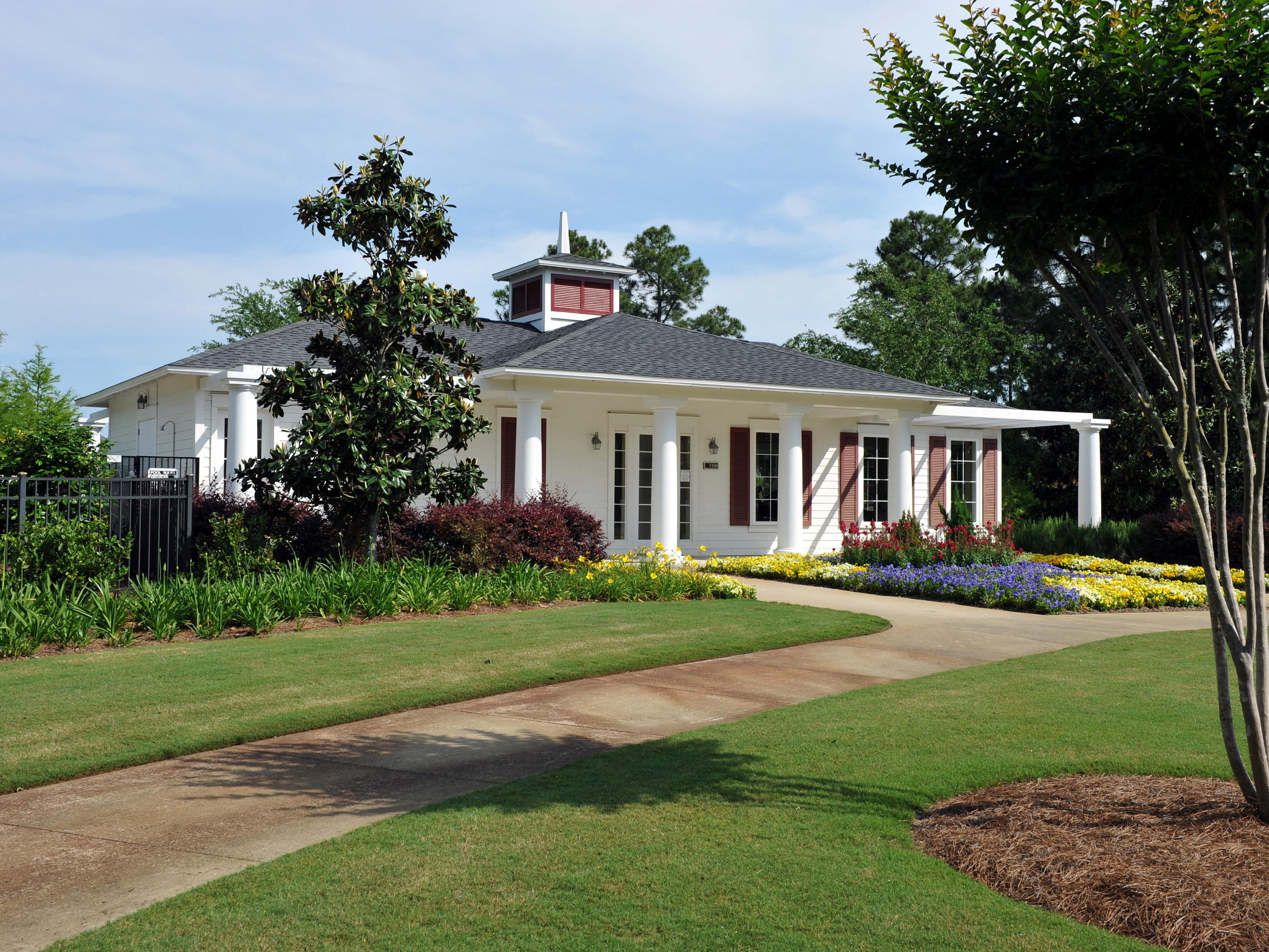 LAUREL GROVE - Residential