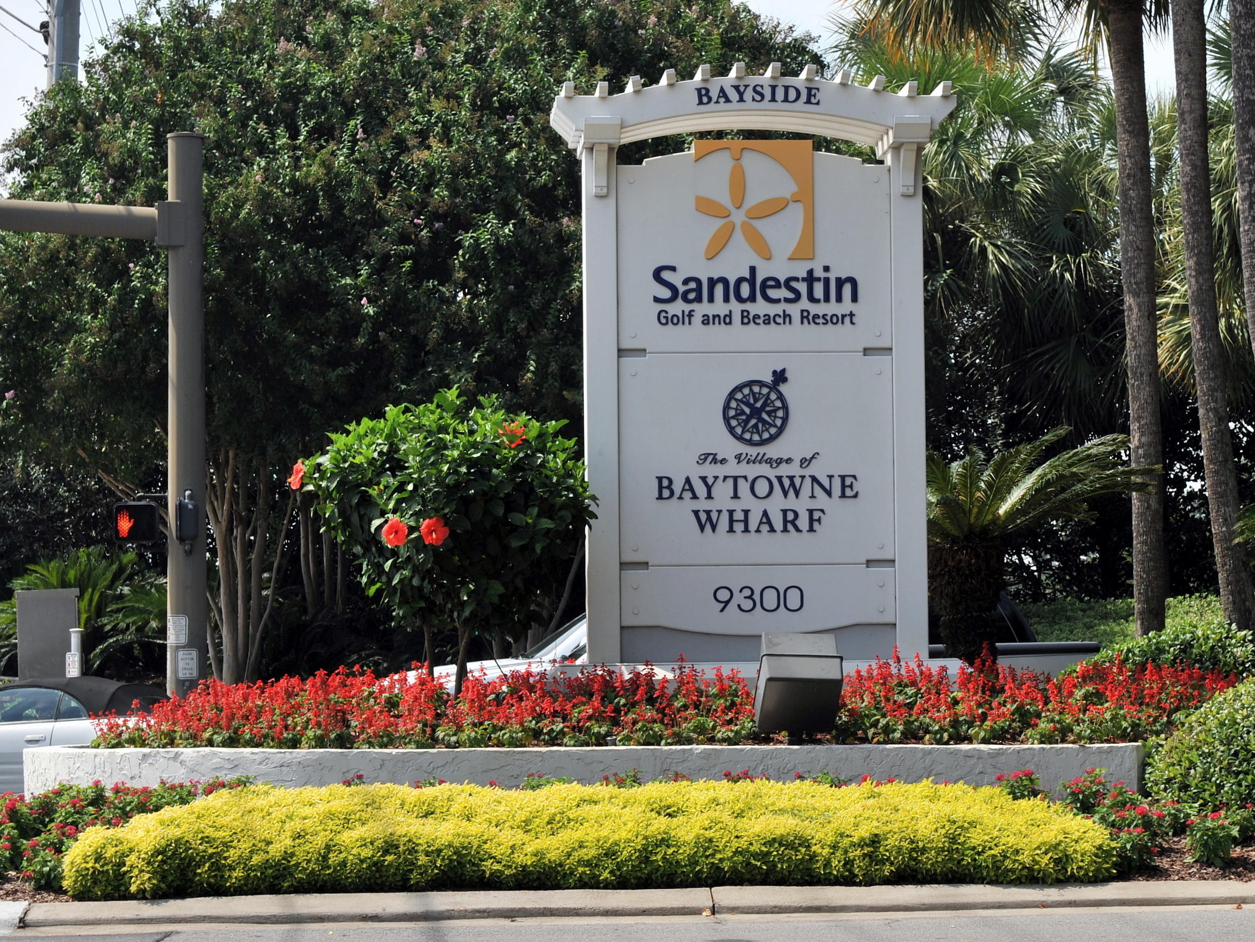 LAUREL GROVE - Residential