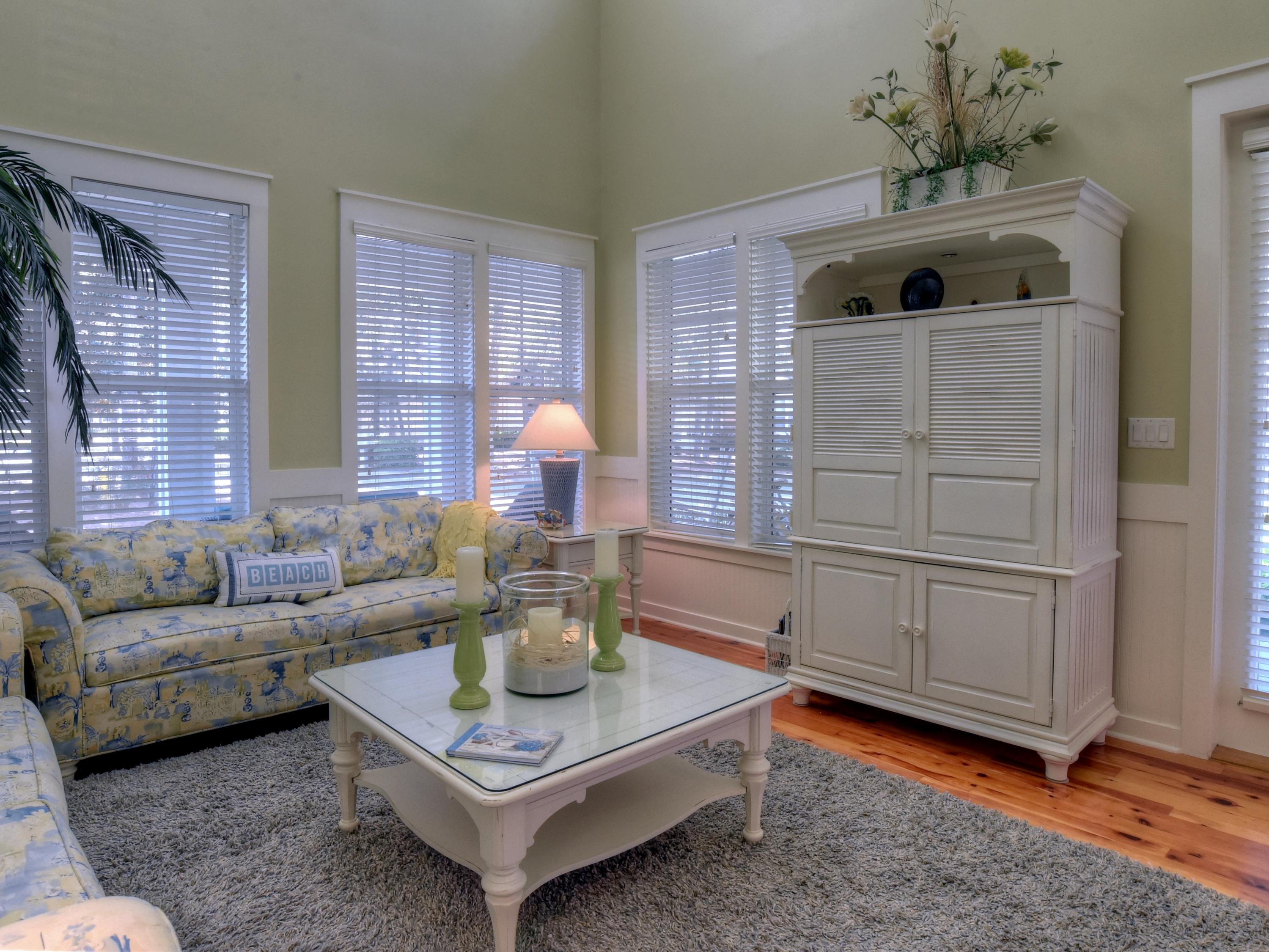 LAUREL GROVE - Residential