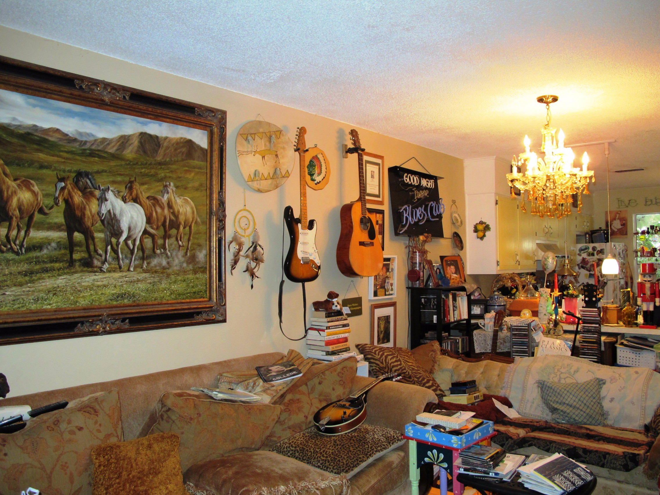 SANDALWOOD MANOR 1ST ADDN - Residential