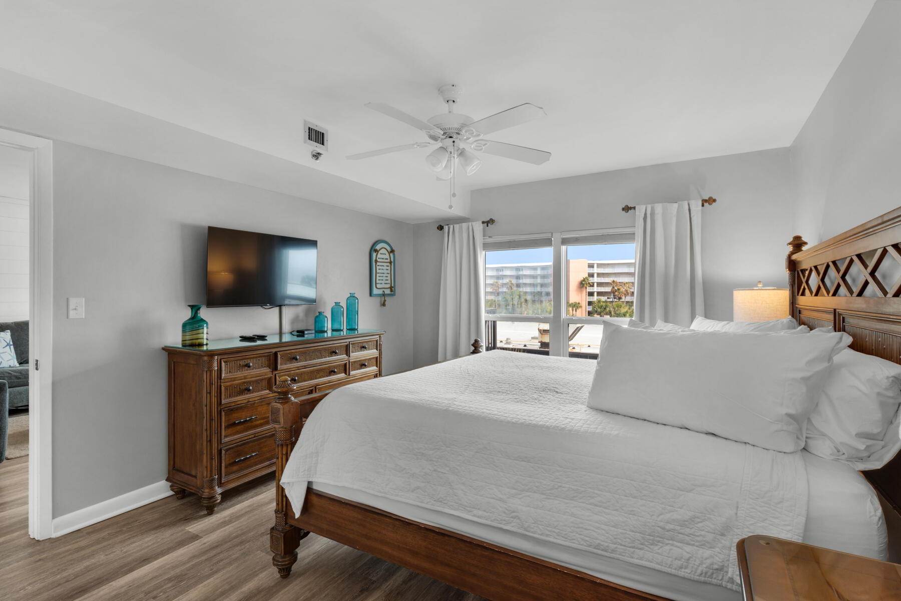 SEA OATS CONDO - Residential Lease