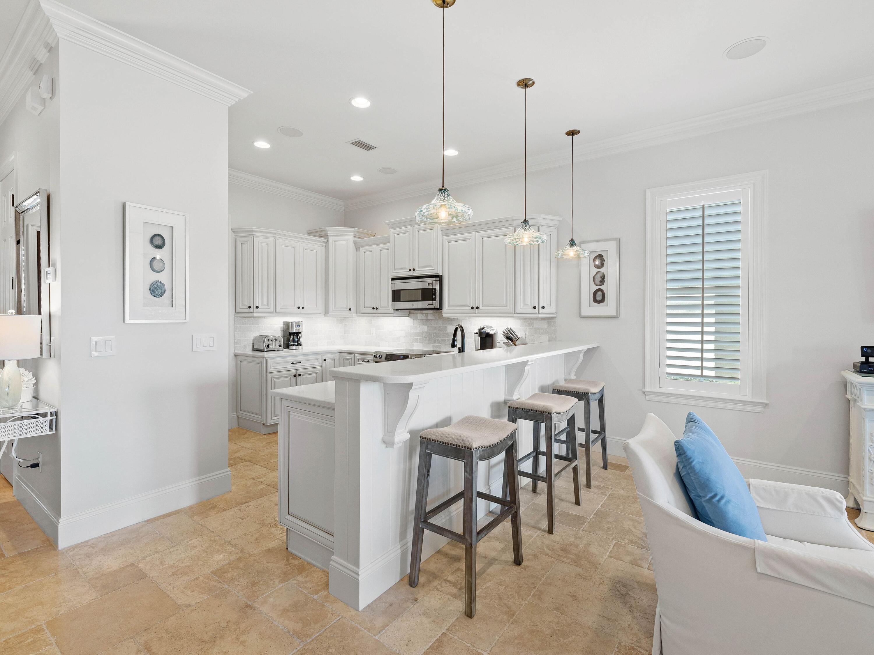 VILLA LAGO - Residential