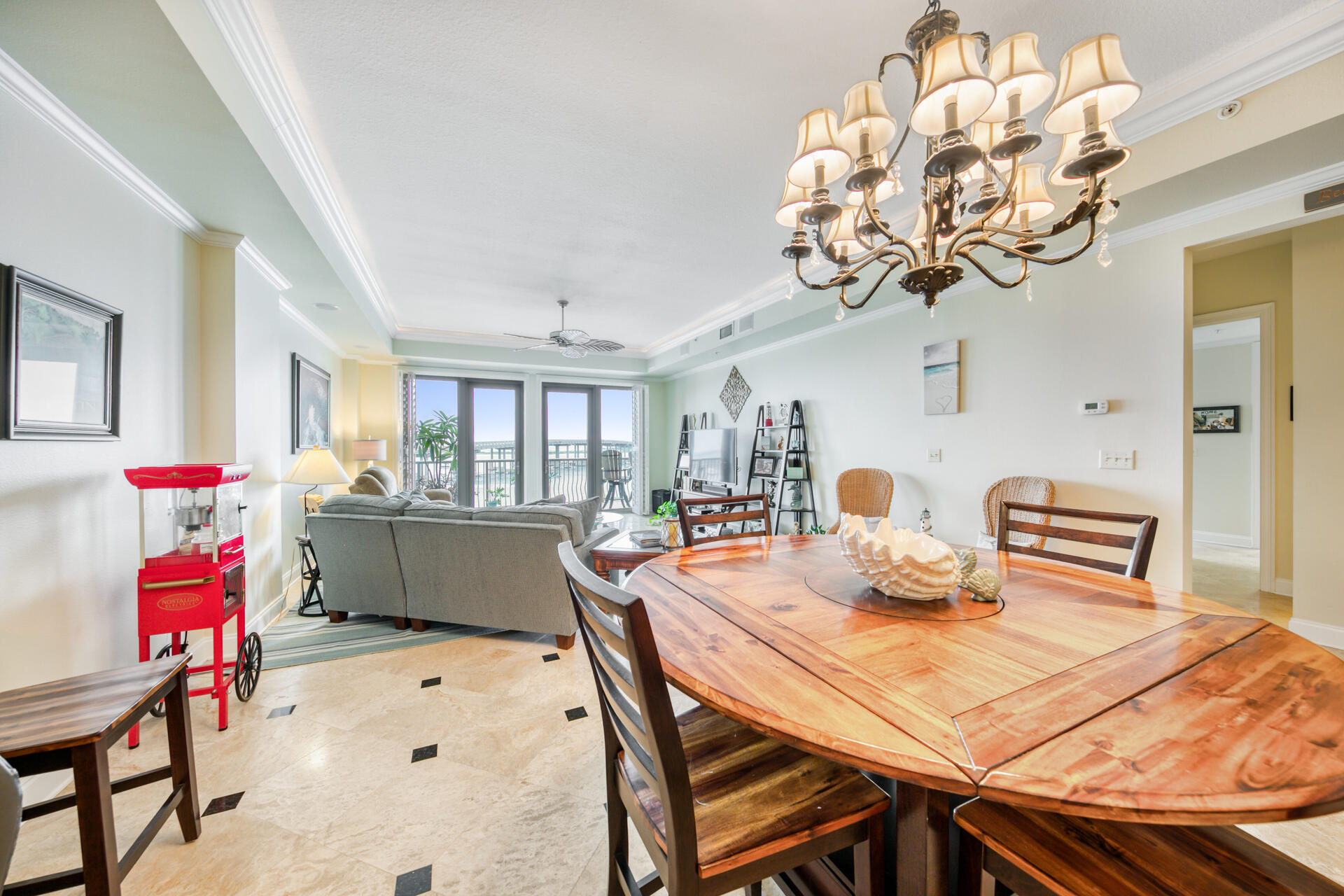 SIDES MORENO POINT WEST - Residential