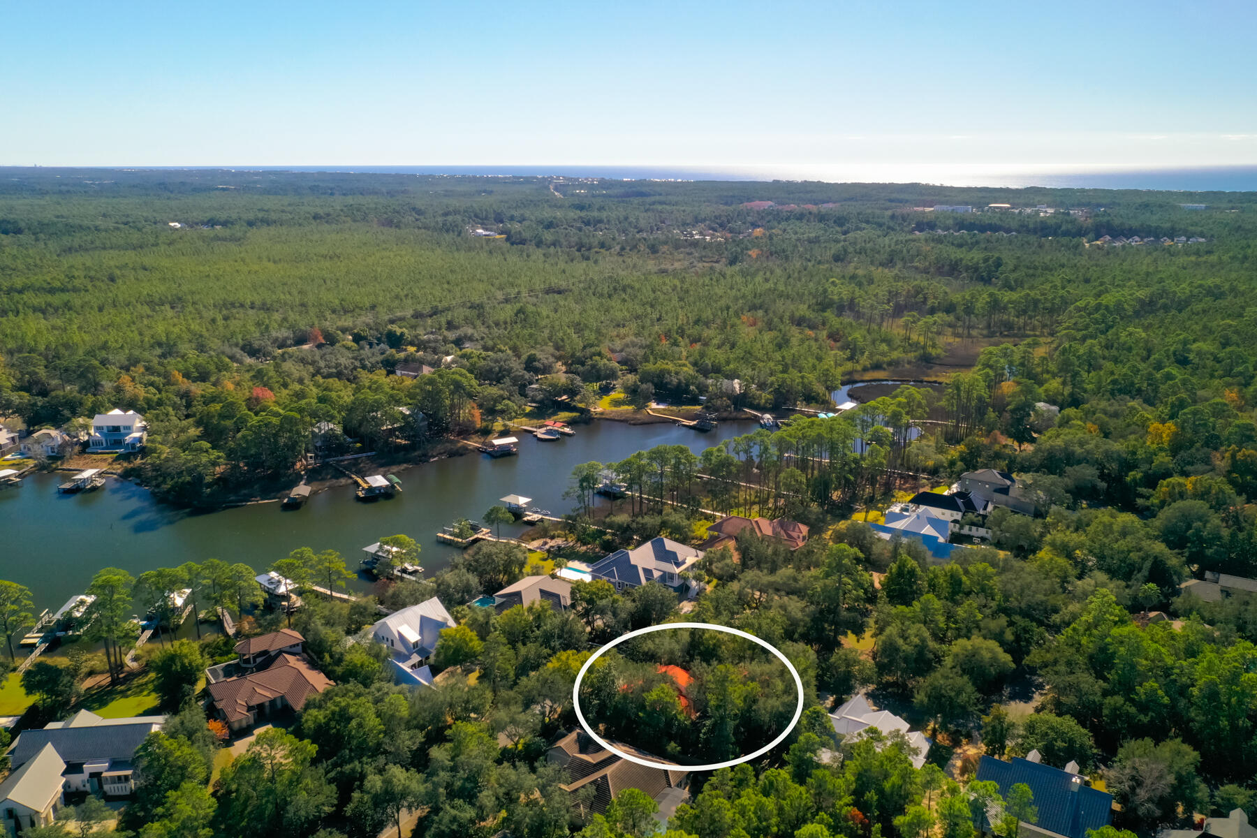 BOTANY BAYOU - Residential