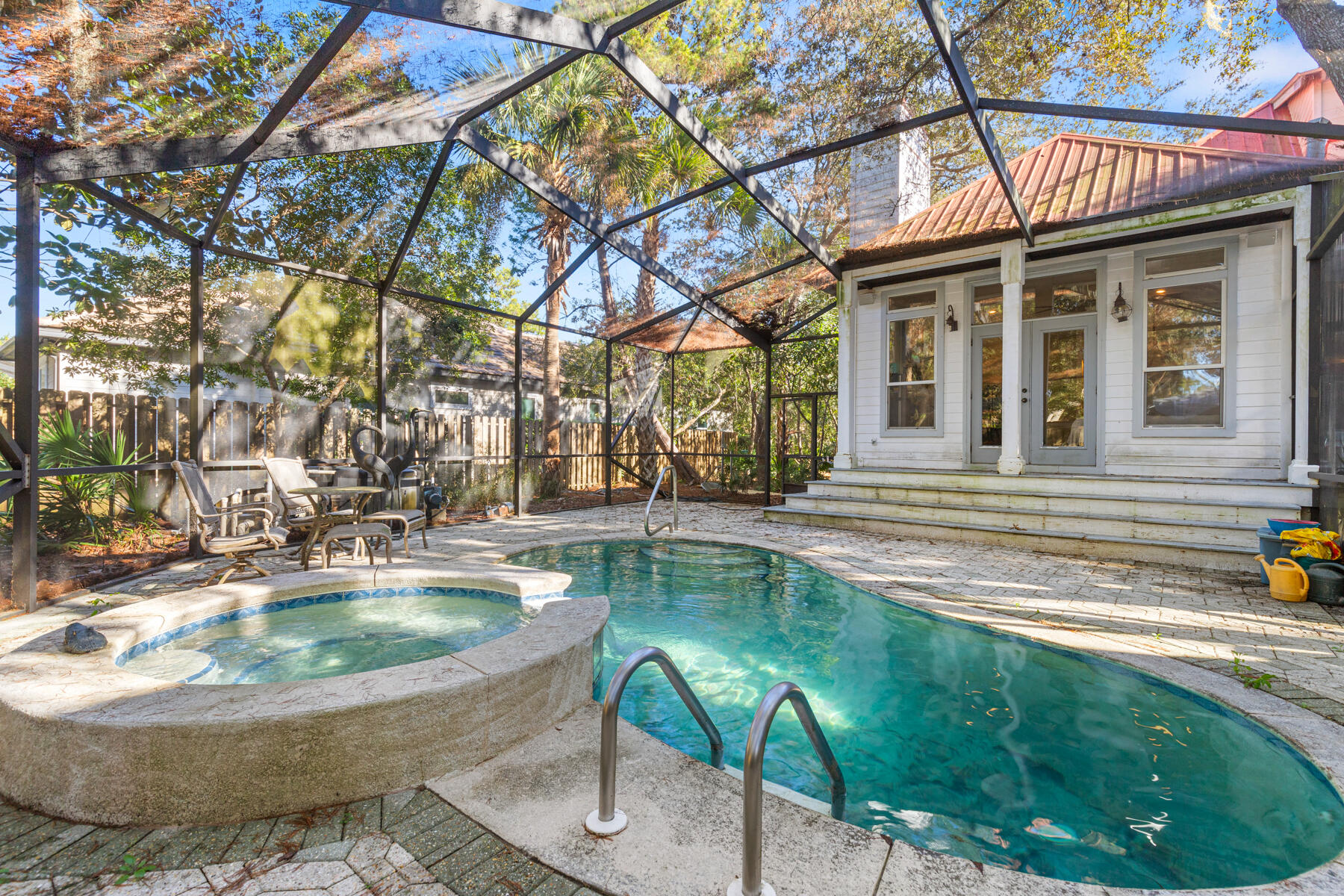 BOTANY BAYOU - Residential