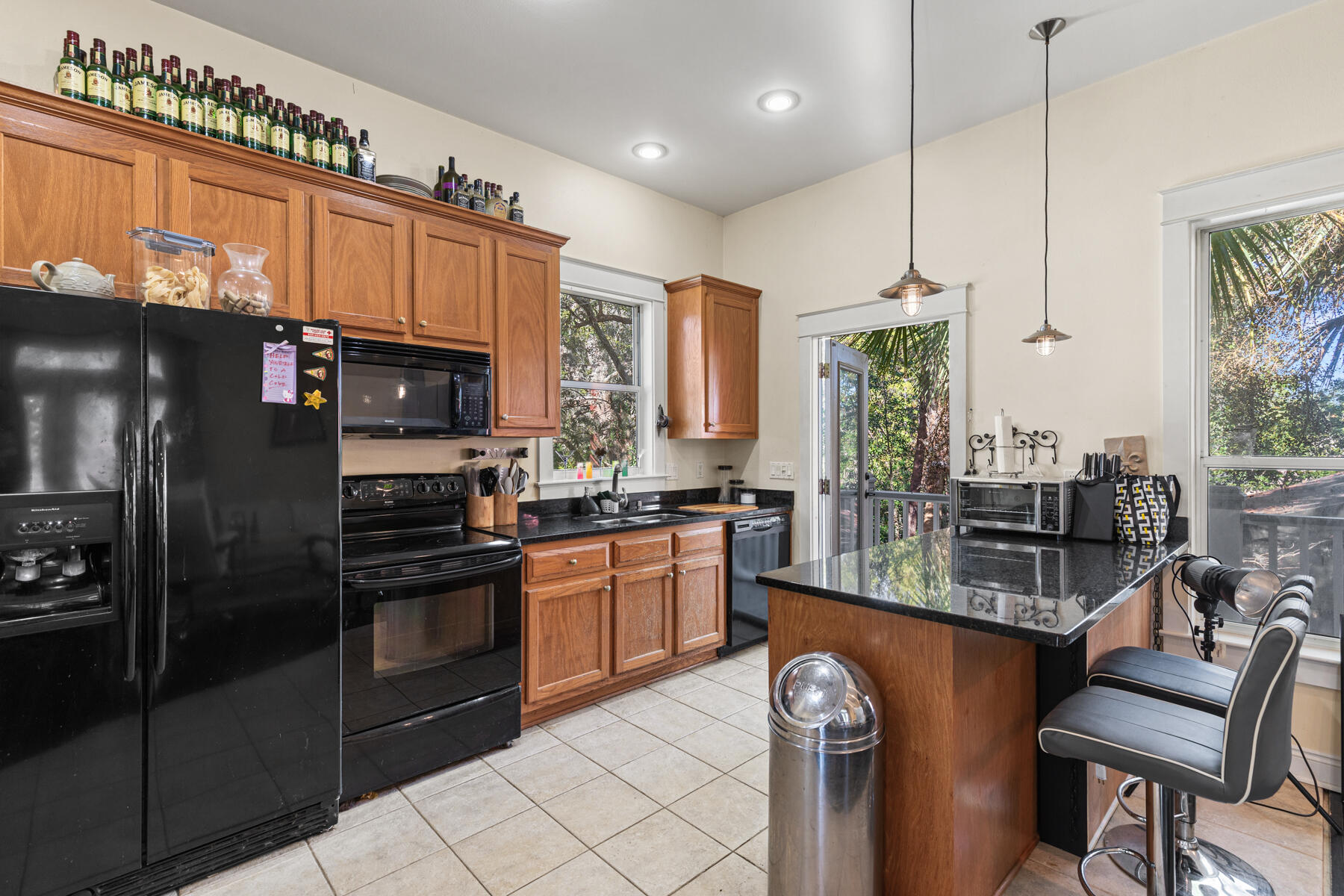 BOTANY BAYOU - Residential