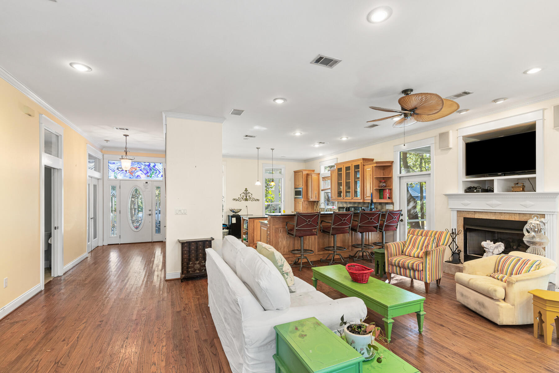 BOTANY BAYOU - Residential