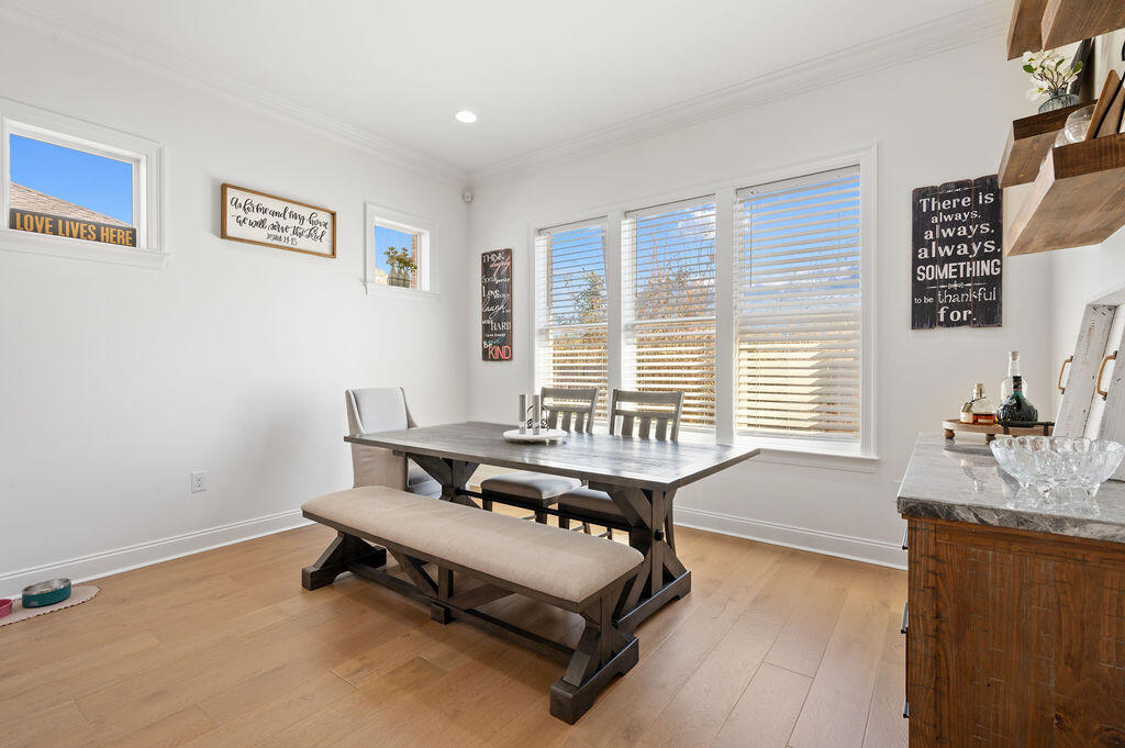 MAGNOLIA WOODS - Residential