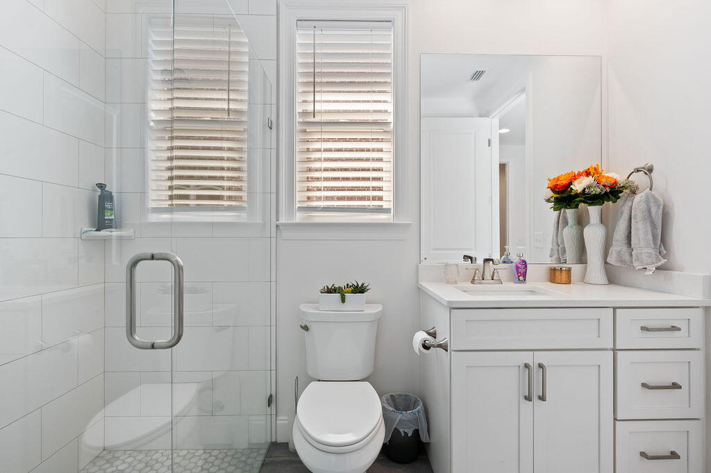 MAGNOLIA WOODS - Residential