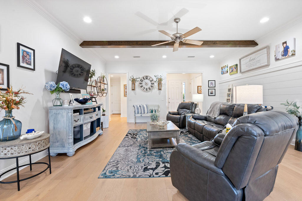 MAGNOLIA WOODS - Residential