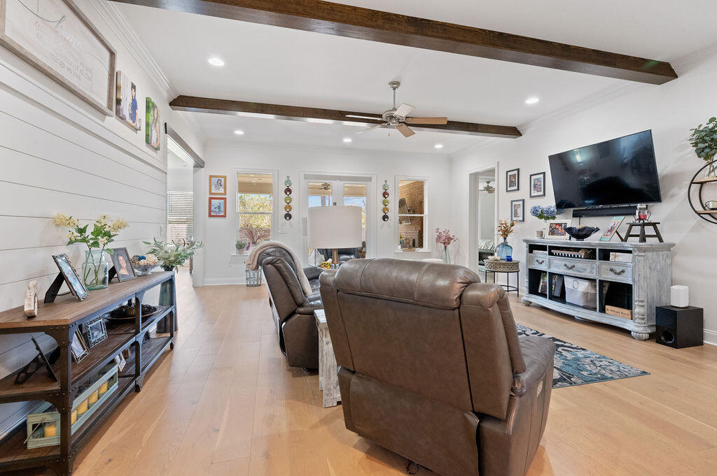 MAGNOLIA WOODS - Residential