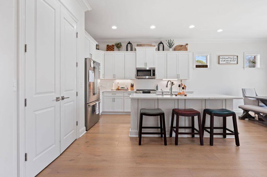 MAGNOLIA WOODS - Residential