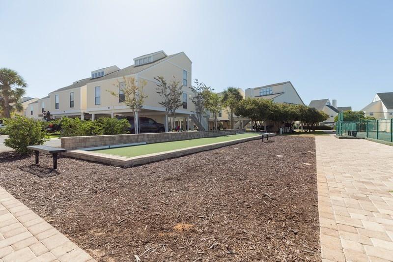 SANDPIPER COVE - Residential