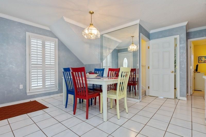 SANDPIPER COVE - Residential