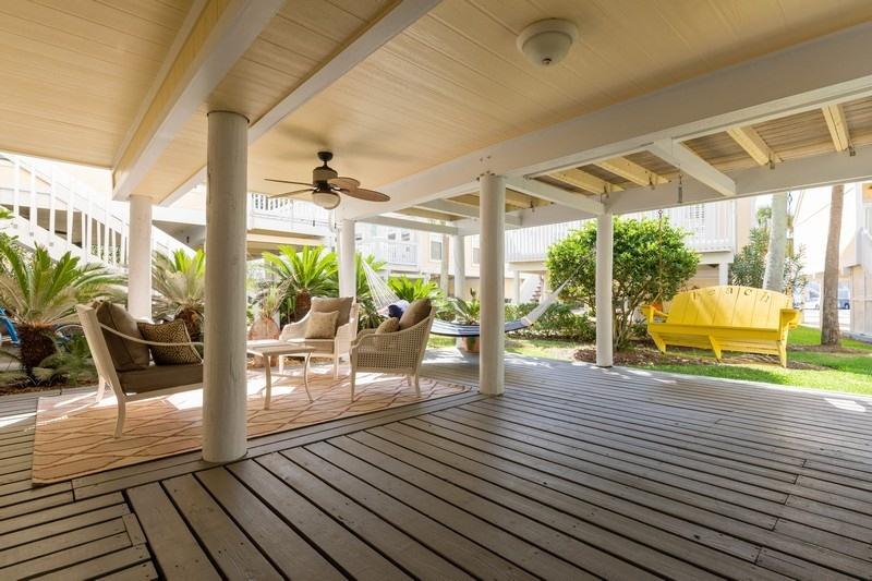 SANDPIPER COVE - Residential