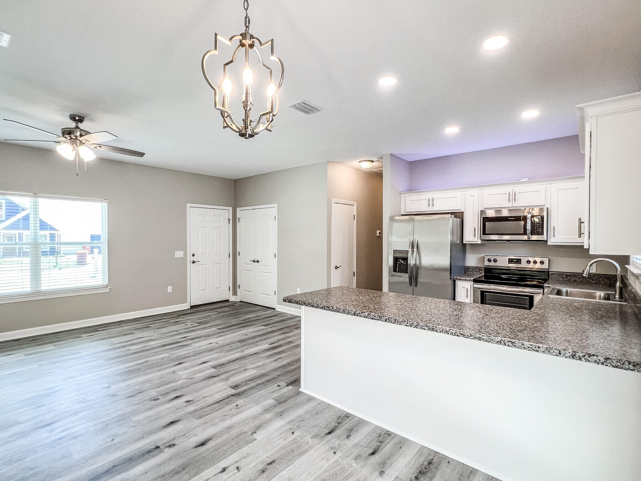 CRESTVIEW - Residential