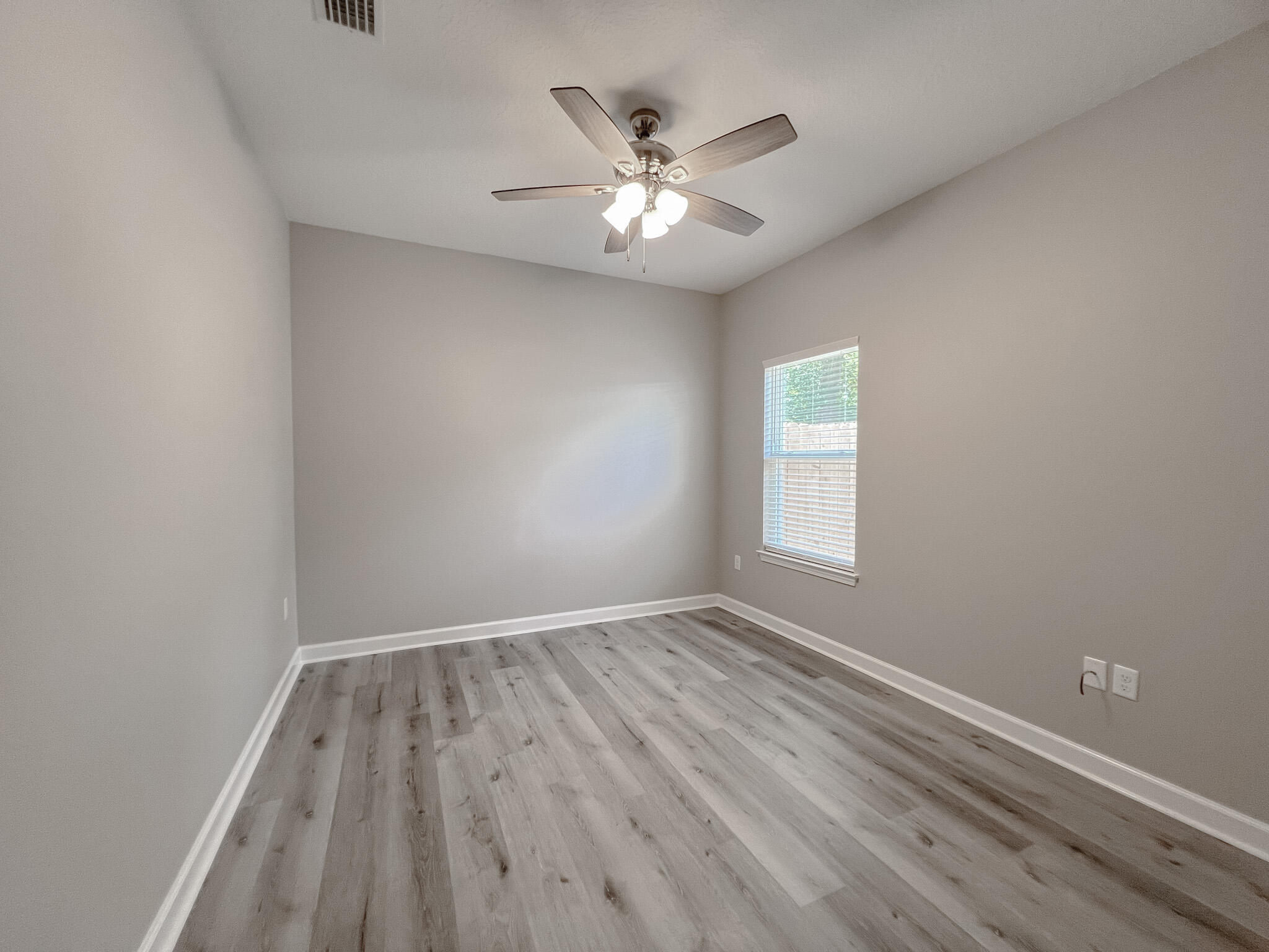 CRESTVIEW - Residential