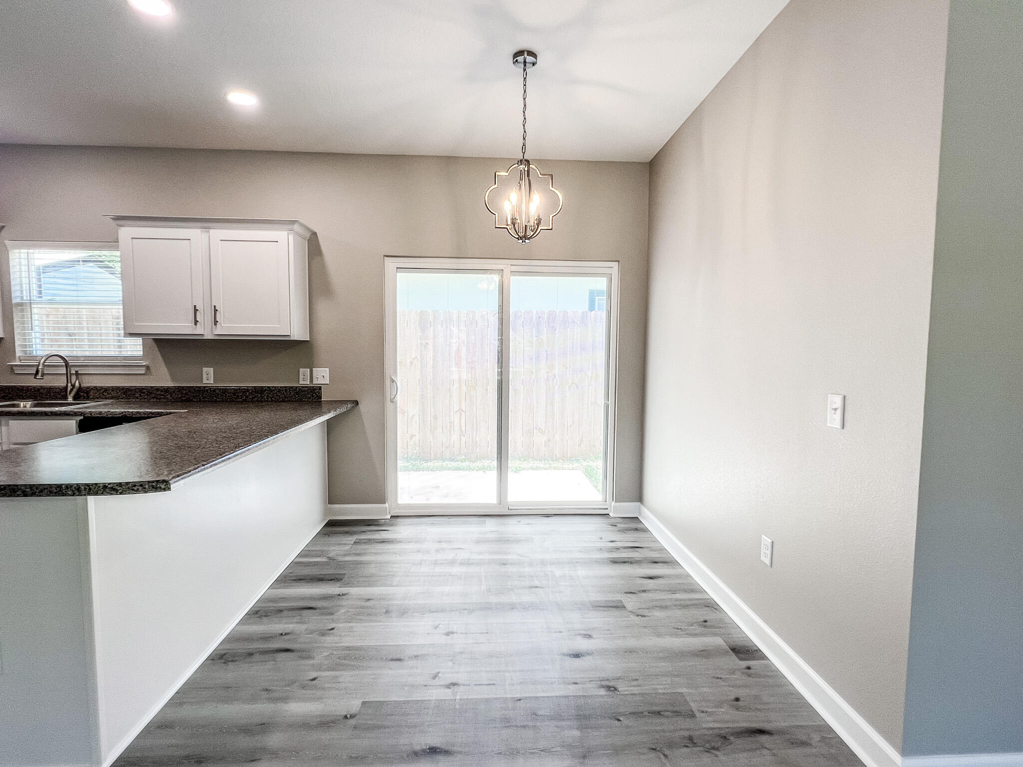 CRESTVIEW - Residential