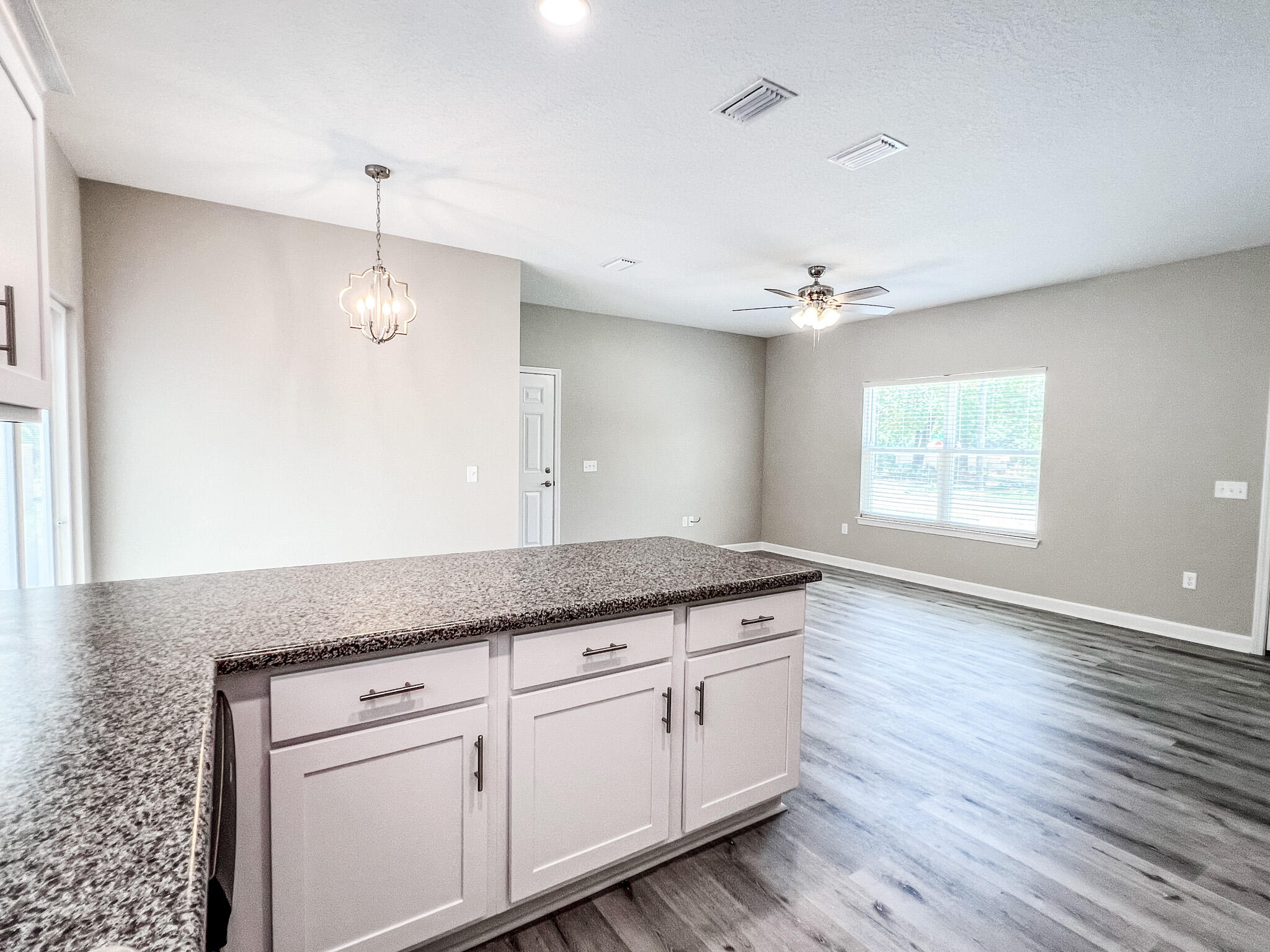 CRESTVIEW - Residential