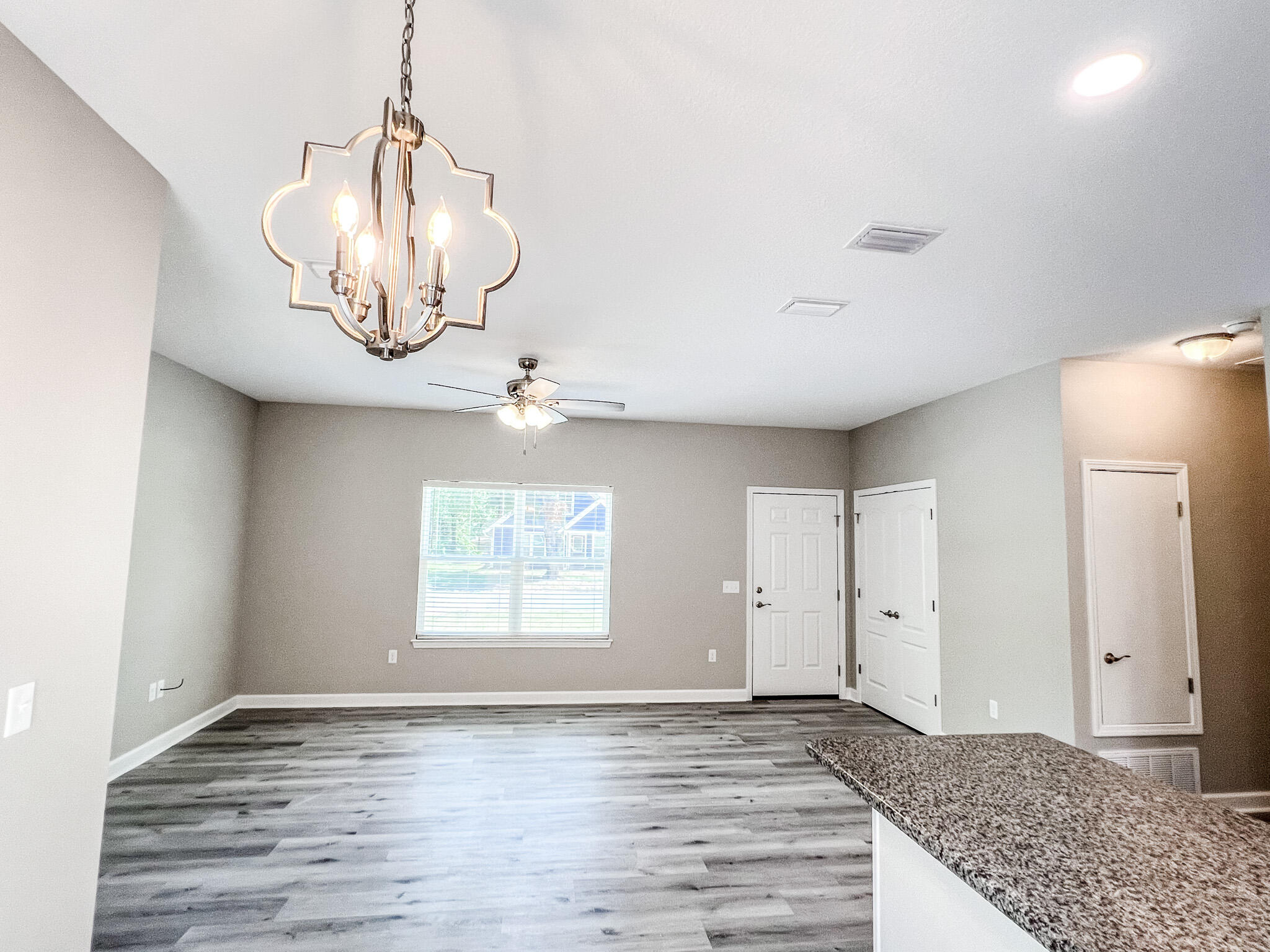 CRESTVIEW - Residential