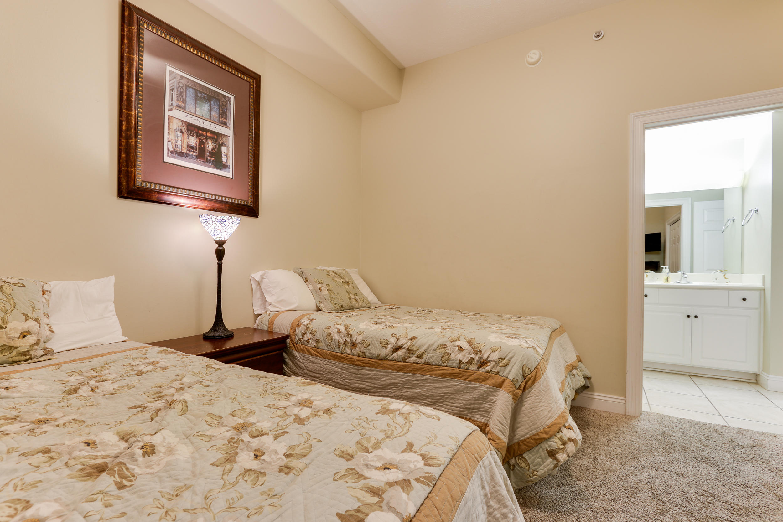 TREASURE ISLAND - Residential