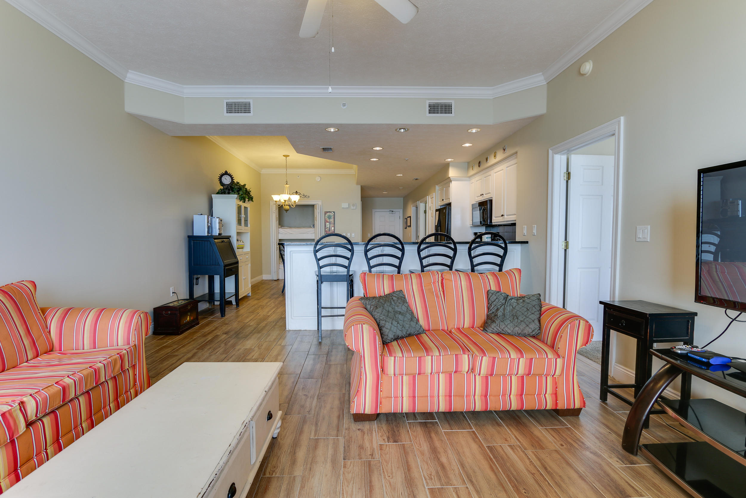 TREASURE ISLAND - Residential