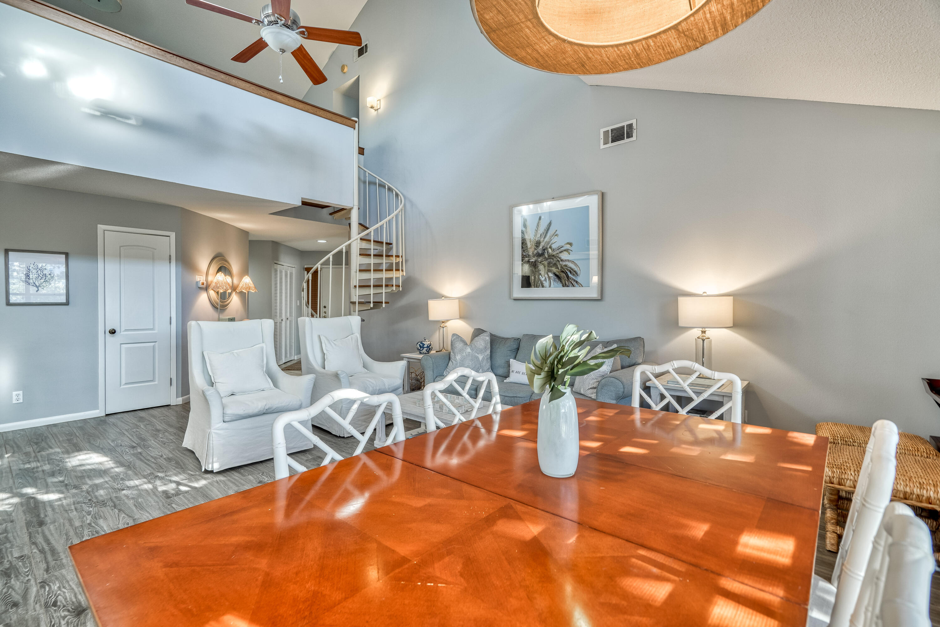 HIDDEN DUNES BEACH COTTAGES 2 - Residential