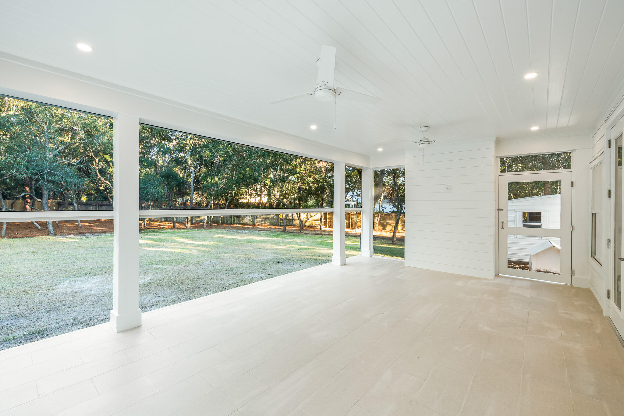 SEABREEZE - Residential